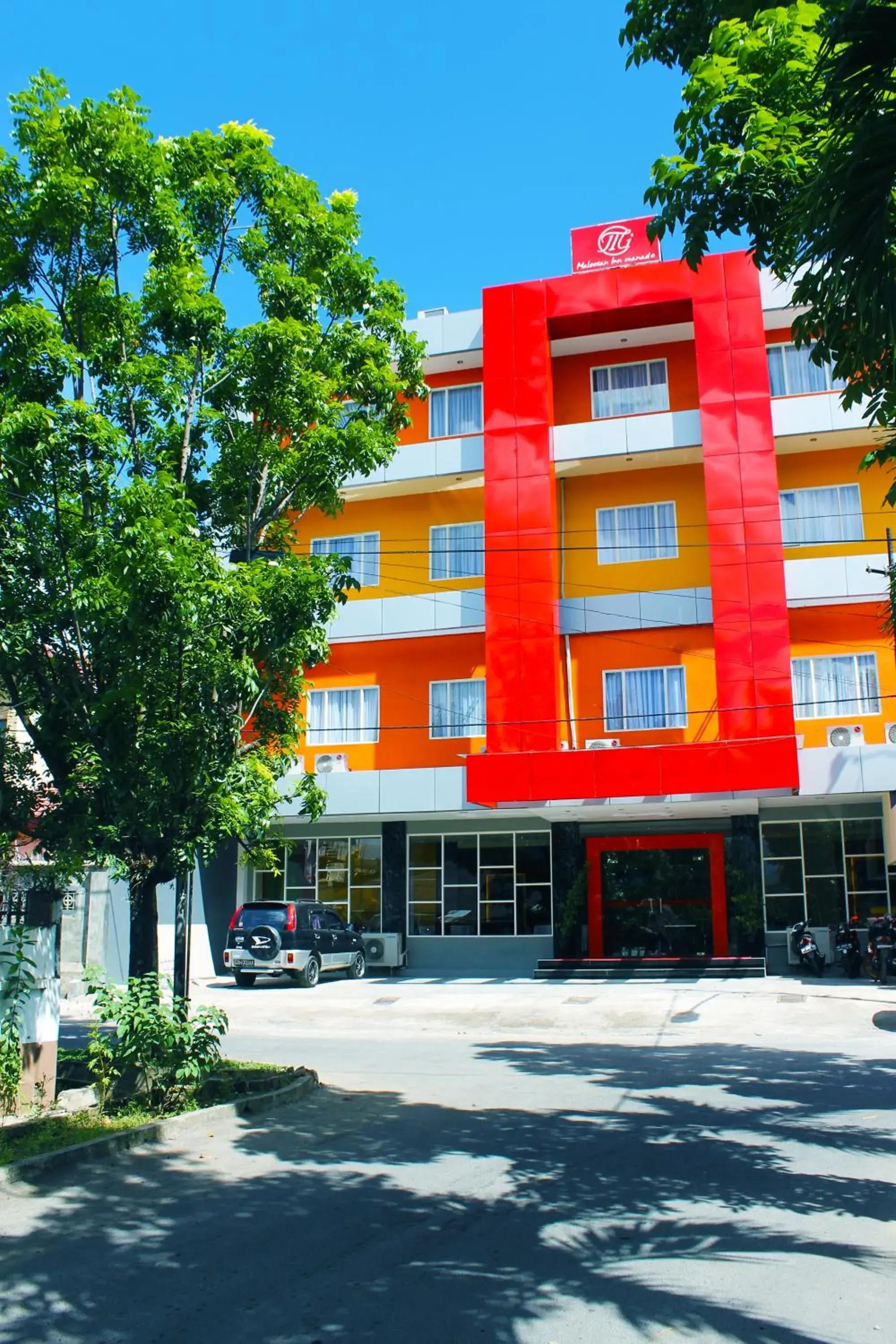 Property Building in Maleosan Inn Manado