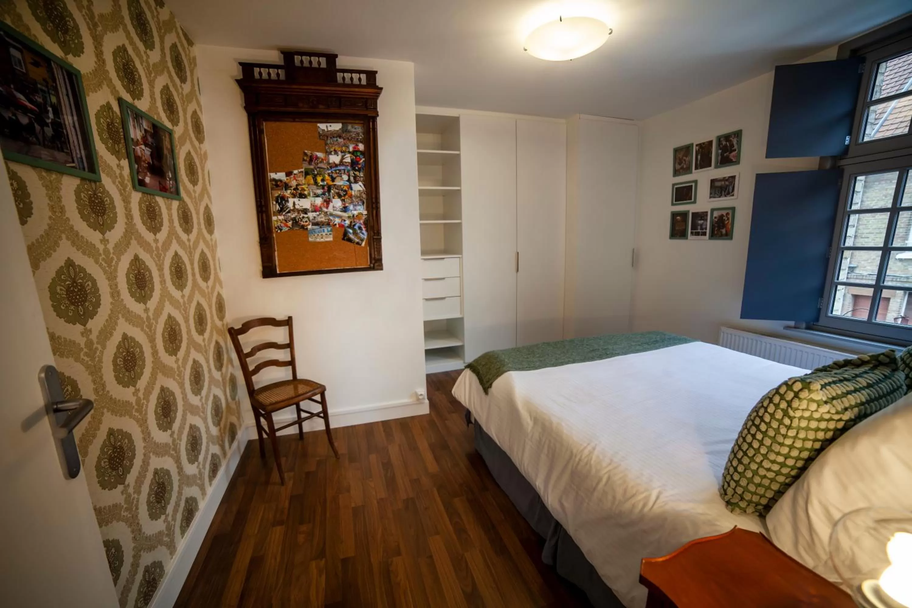 Bedroom, Bed in Bienvenue Chez Nous