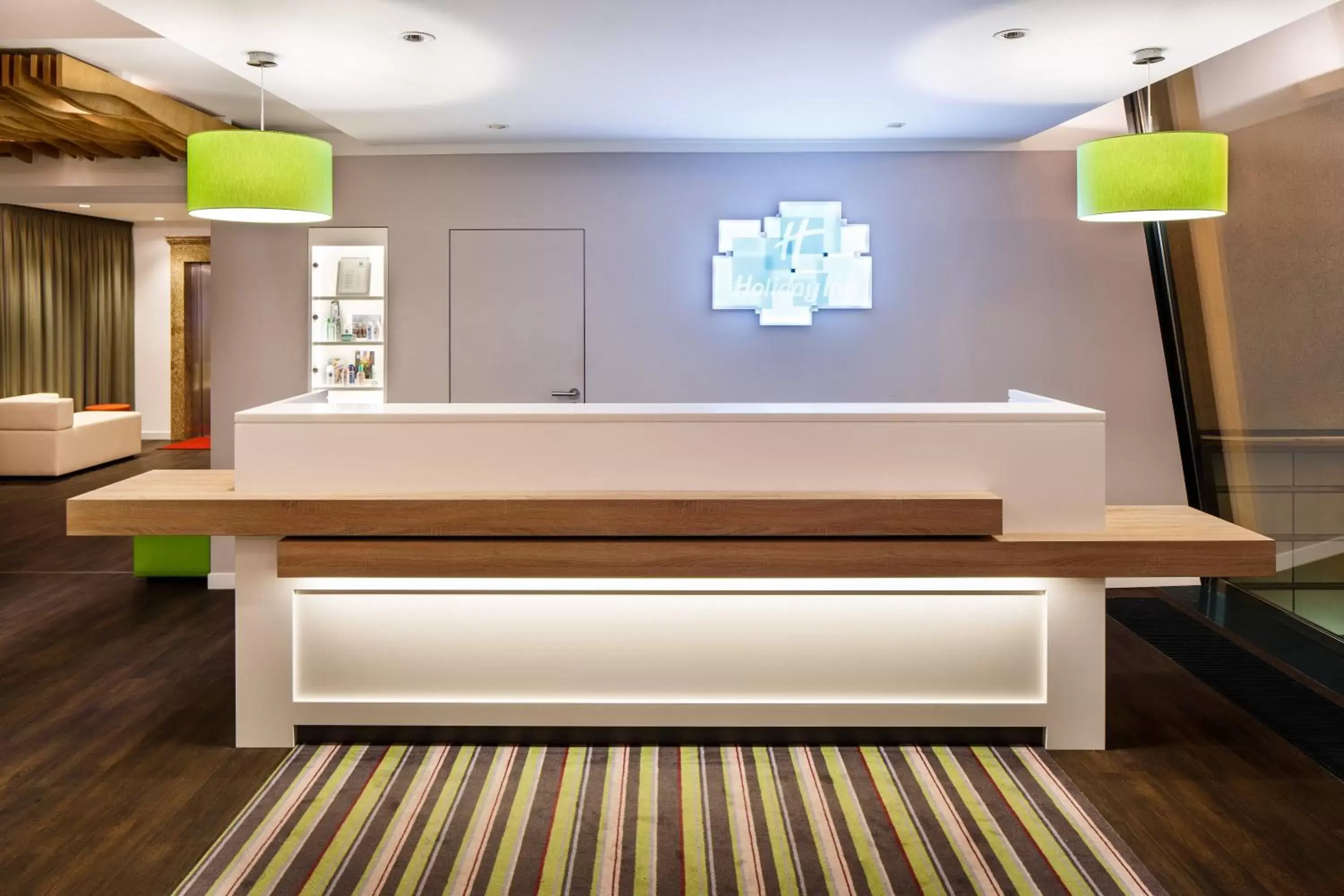 Lobby or reception, Lobby/Reception in Holiday Inn Dresden - City South, an IHG Hotel