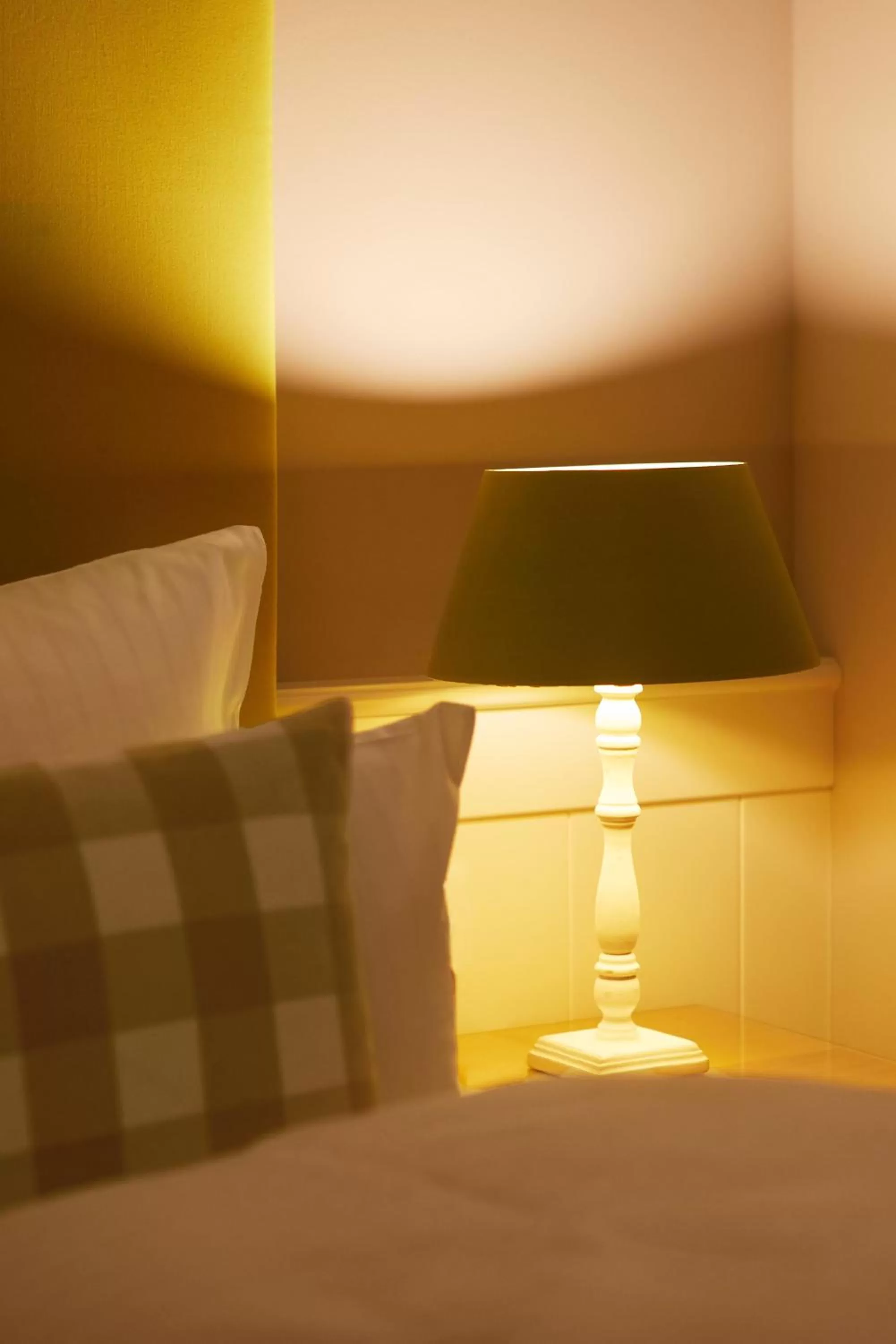 Bed in Fuchsbau Romantik Hotel & SPA Restaurant & FOX Bar