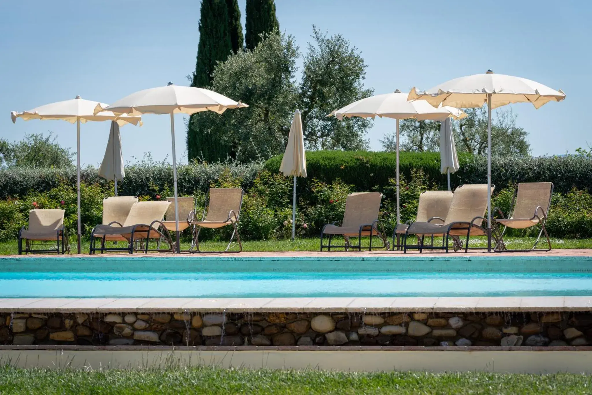 Garden, Swimming Pool in Hotel Borgo Di Cortefreda