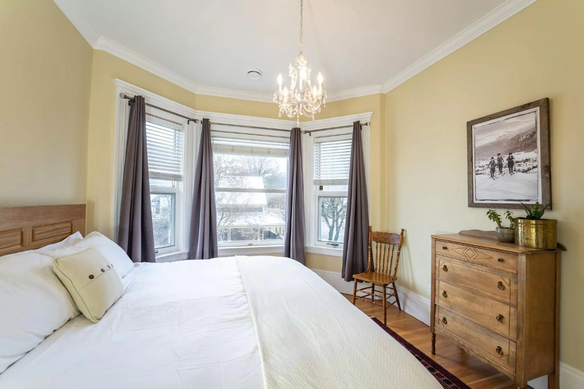 Photo of the whole room, Bed in The Copeland