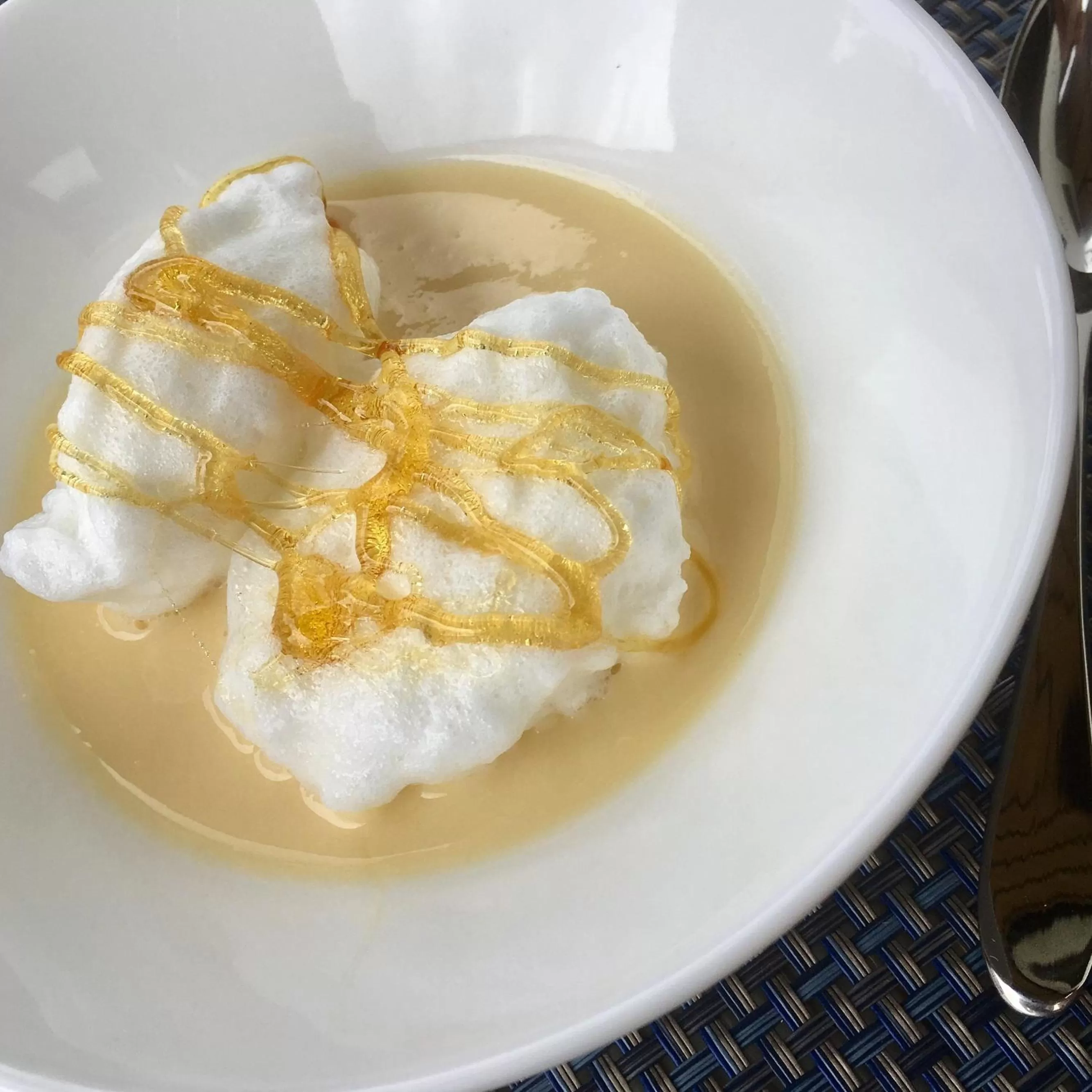 Restaurant/places to eat in Emoha Dive Resort