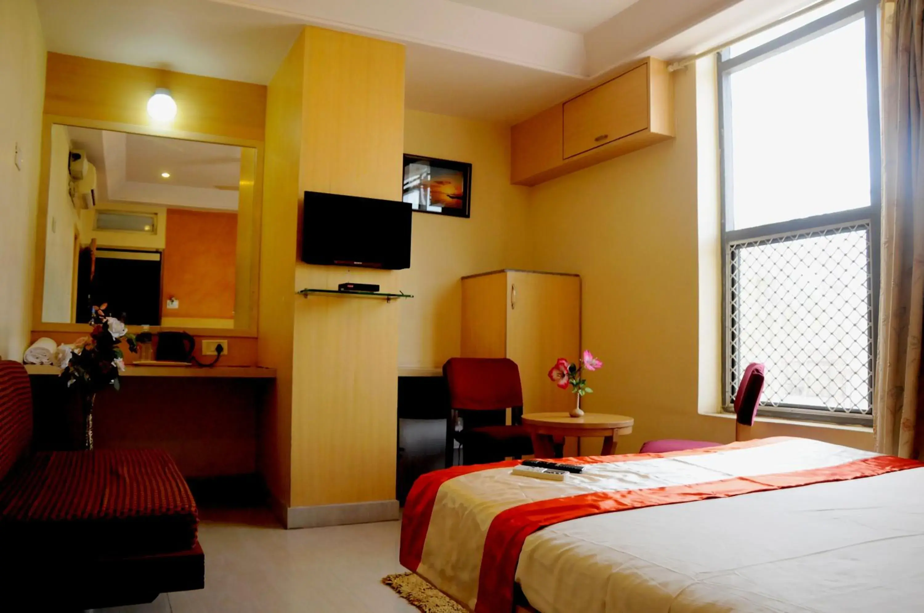Day, Bed in Suvarna Residency Day, Bed in Suvarna Residency