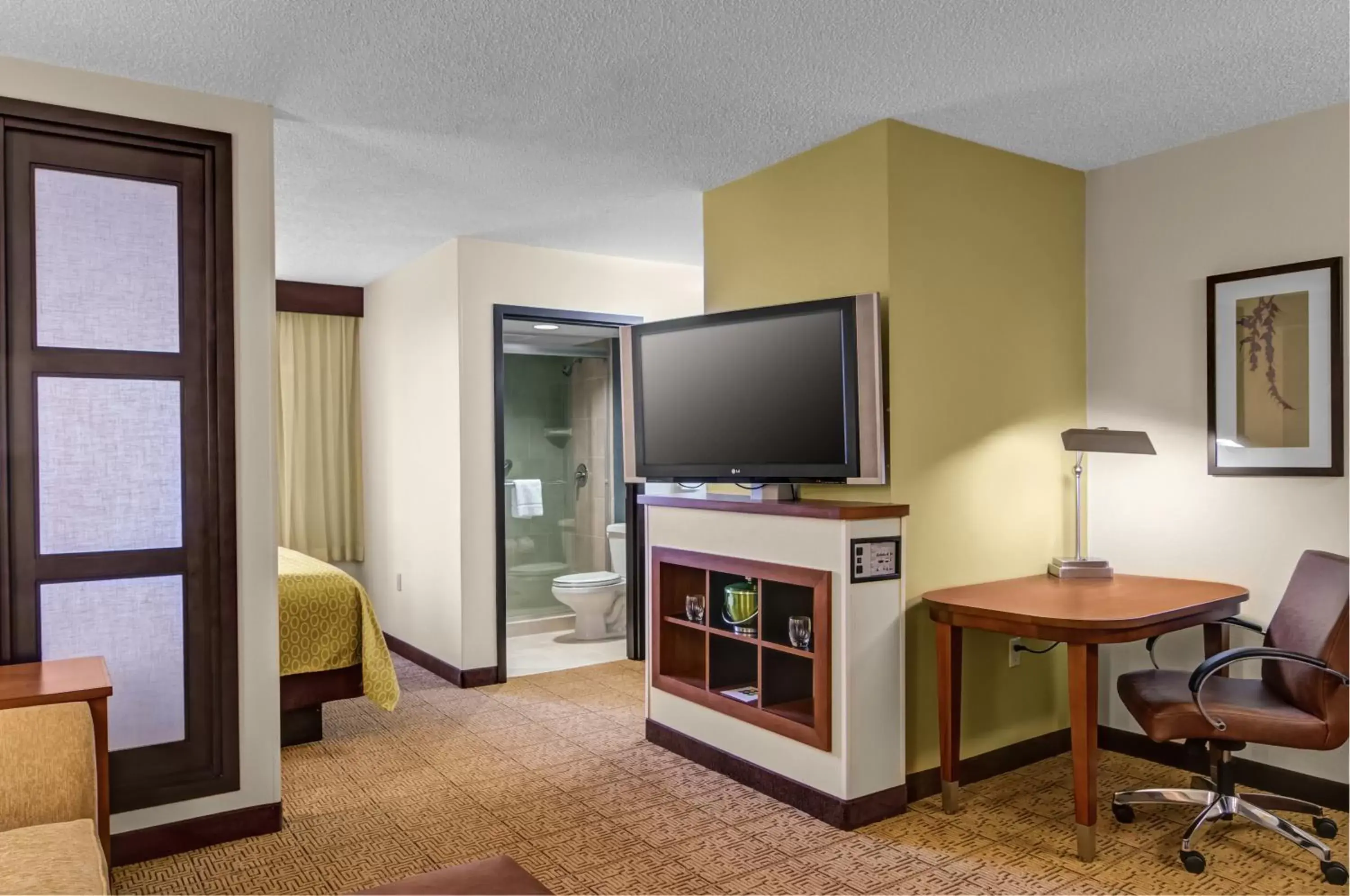 King Room with Sofa Bed - High Floor in Hyatt Place Fort Lauderdale Cruise Port & Convention Center