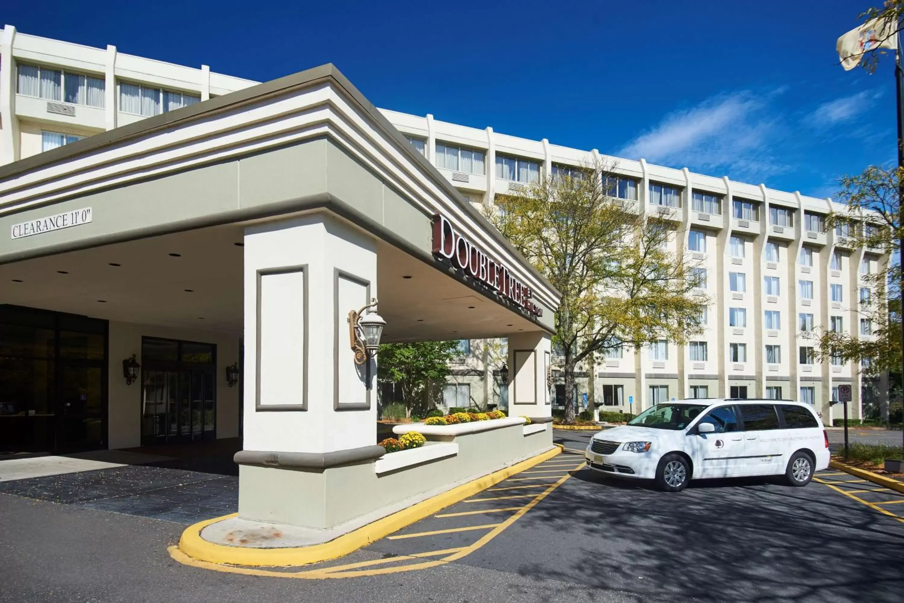 Property Building in DoubleTree by Hilton Princeton