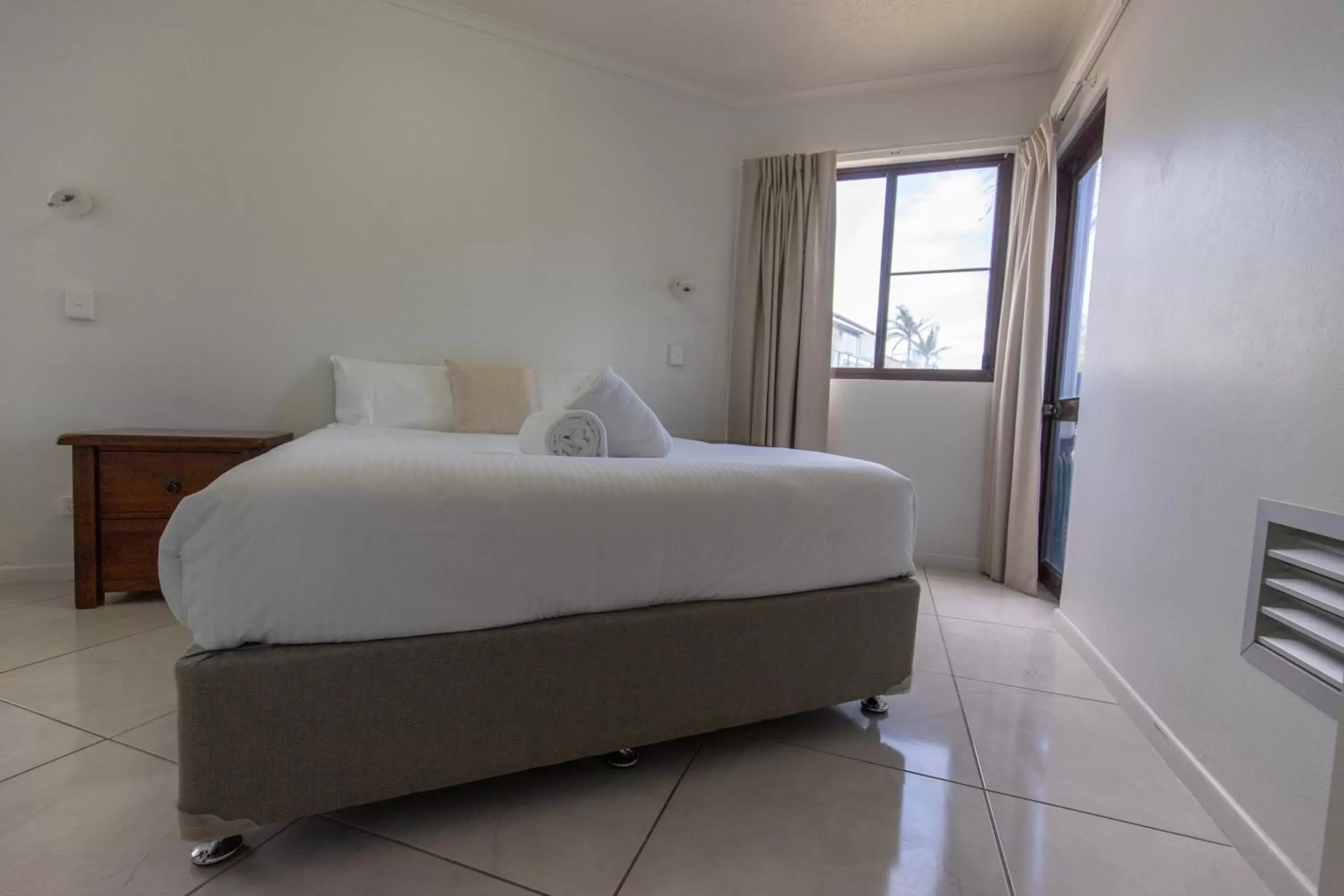 Bed in Rosslyn Bay Resort Yeppoon