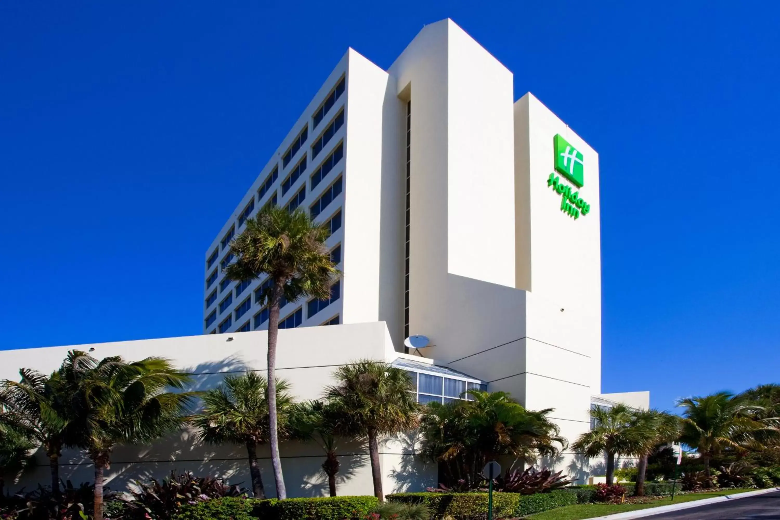 Property Building in Holiday Inn Palm Beach-Airport Conf Ctr, an IHG Hotel