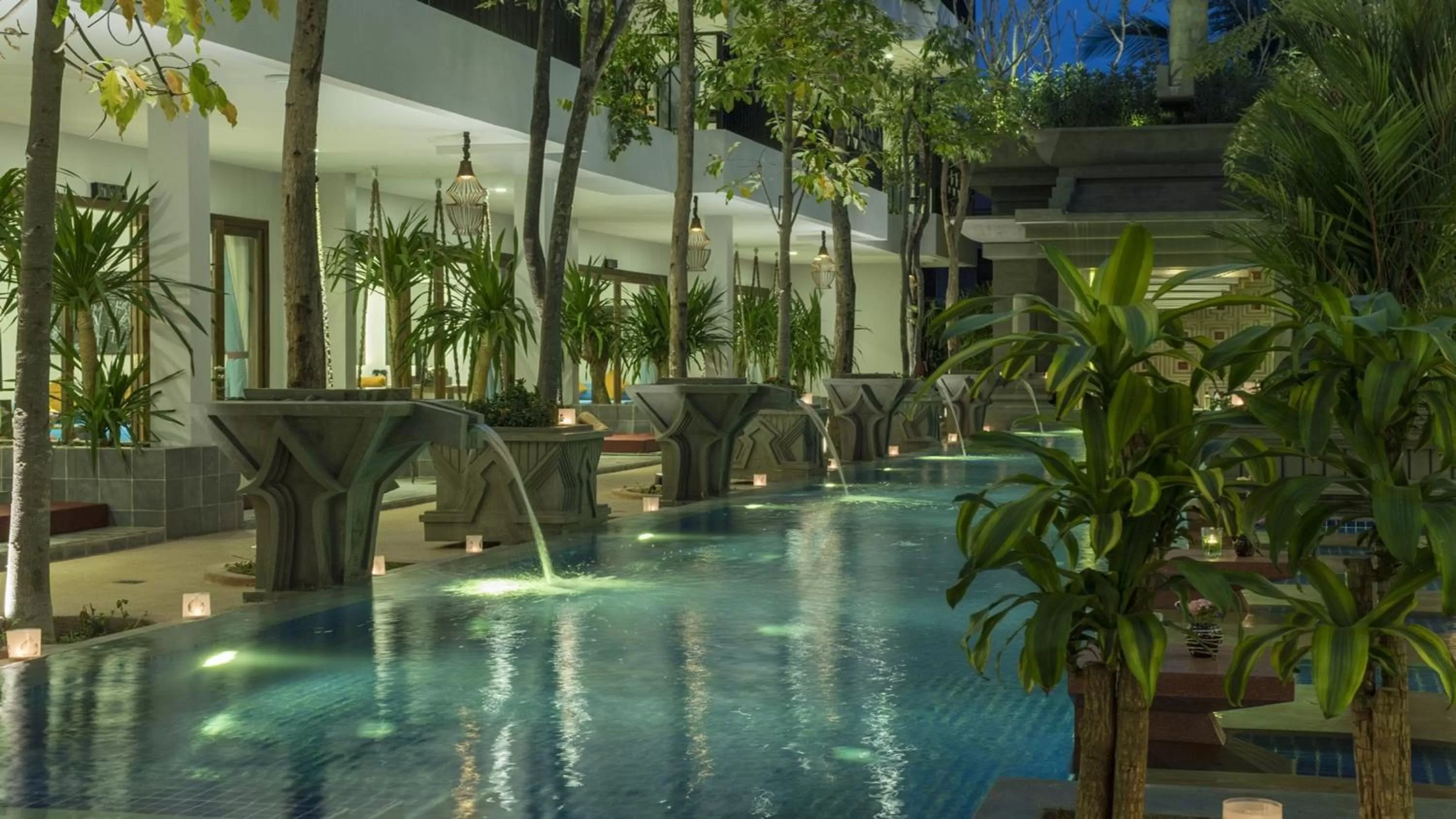 Pool view in Golden Temple Retreat