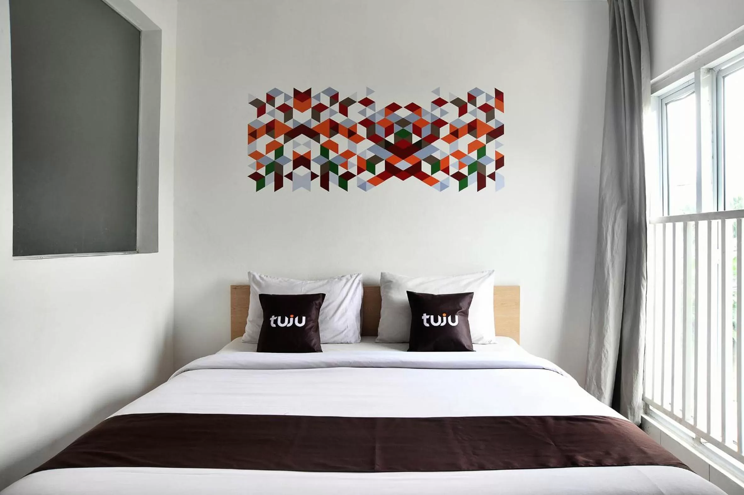 Bedroom, Bed in Tuju Abuserin Syariah