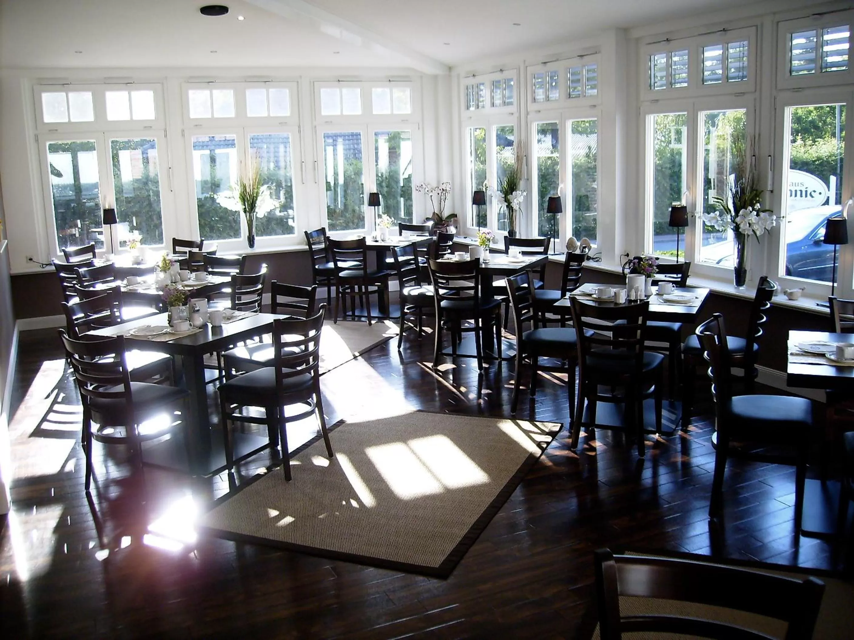 Restaurant/places to eat in Hotel und Landhaus 'Kastanie'