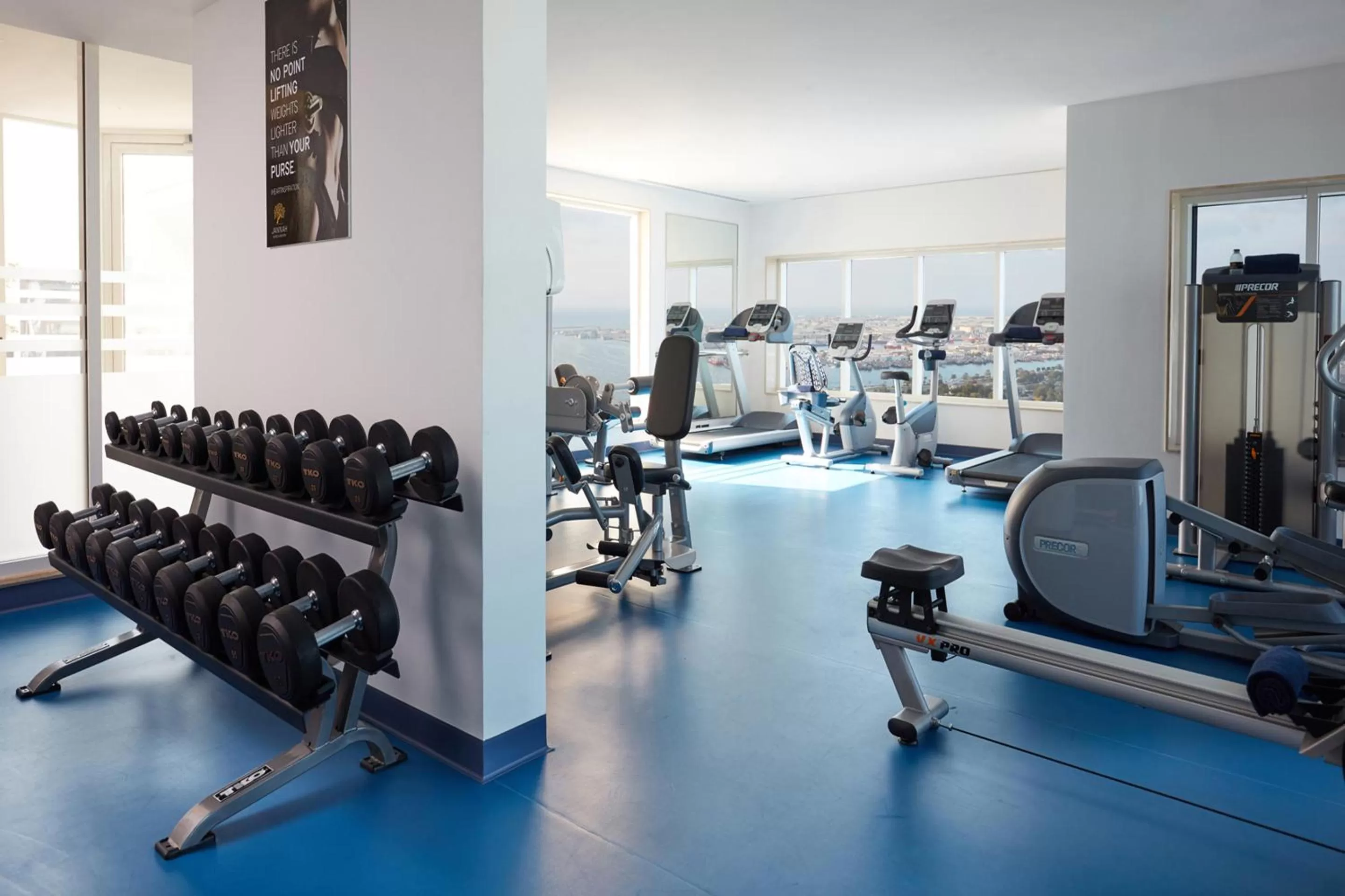 Fitness centre/facilities in Jannah Burj Al Sarab