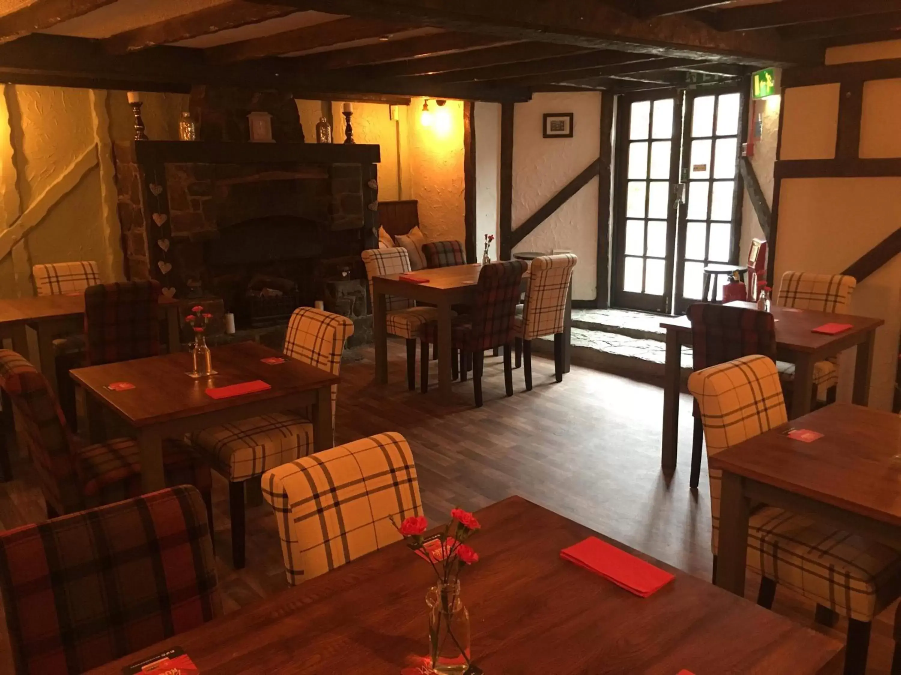 Dining area, Restaurant/Places to Eat in Crown Inn
