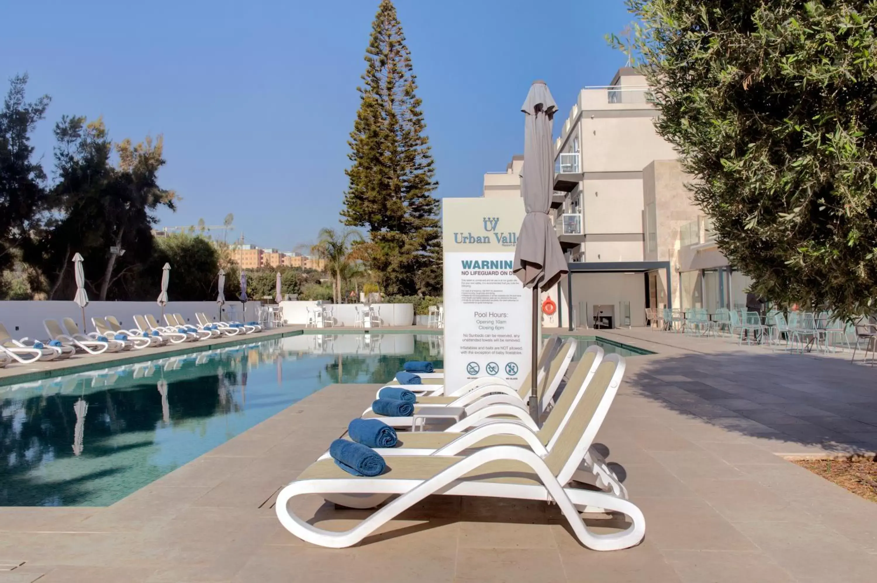 Swimming pool in Urban Valley Resort & Spa