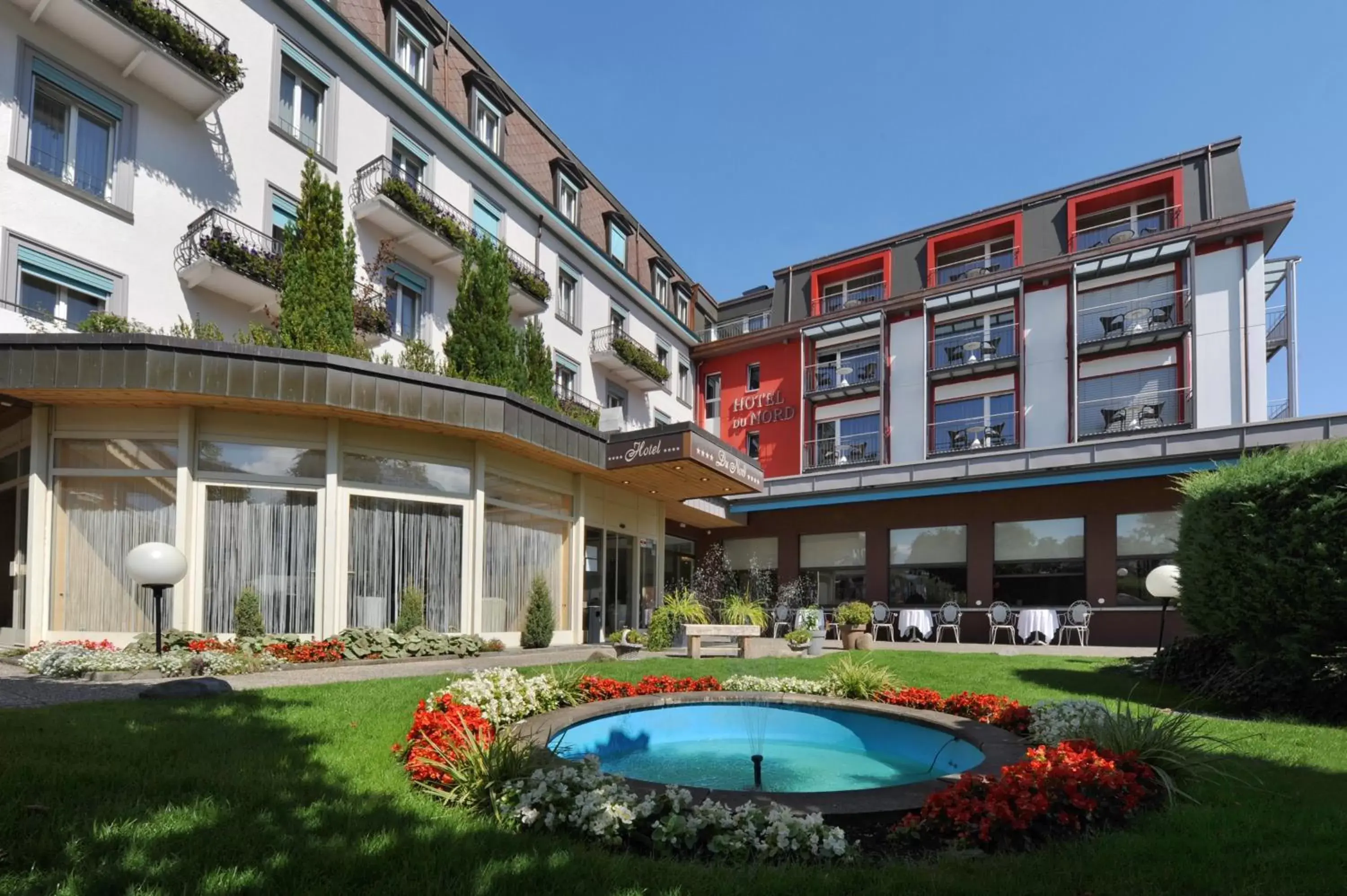 Facade/entrance, Property Building in Hotel Du Nord