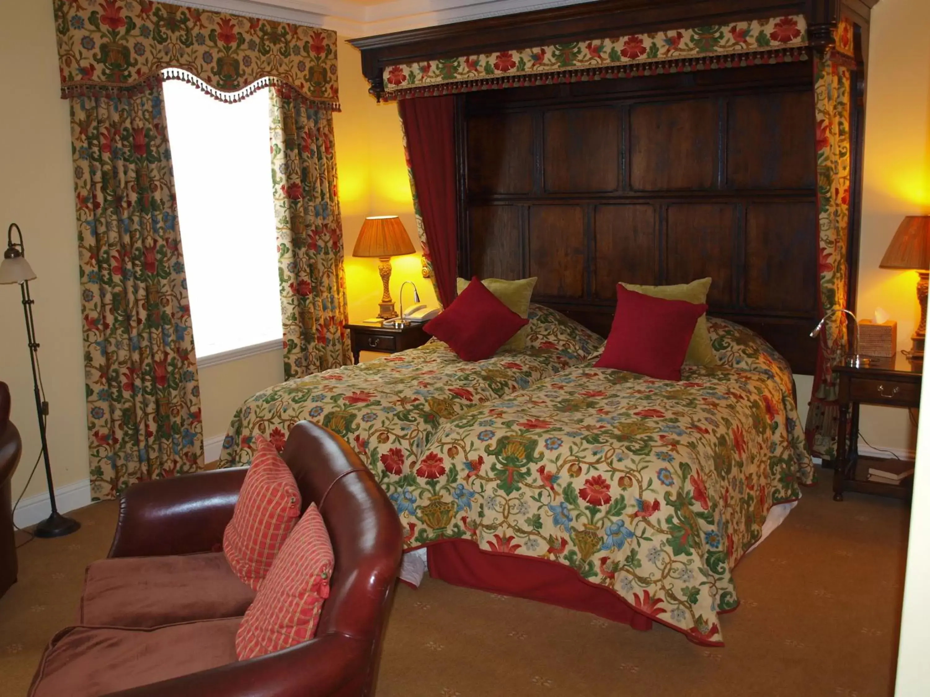 Deluxe Double or Twin Room in Beechwood Hotel