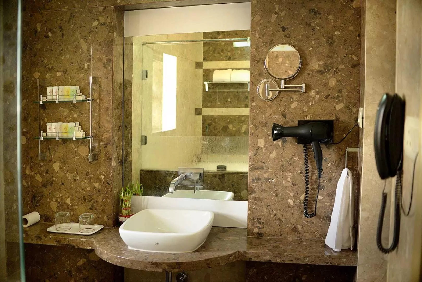 Bathroom in Hotel Fortune Palace