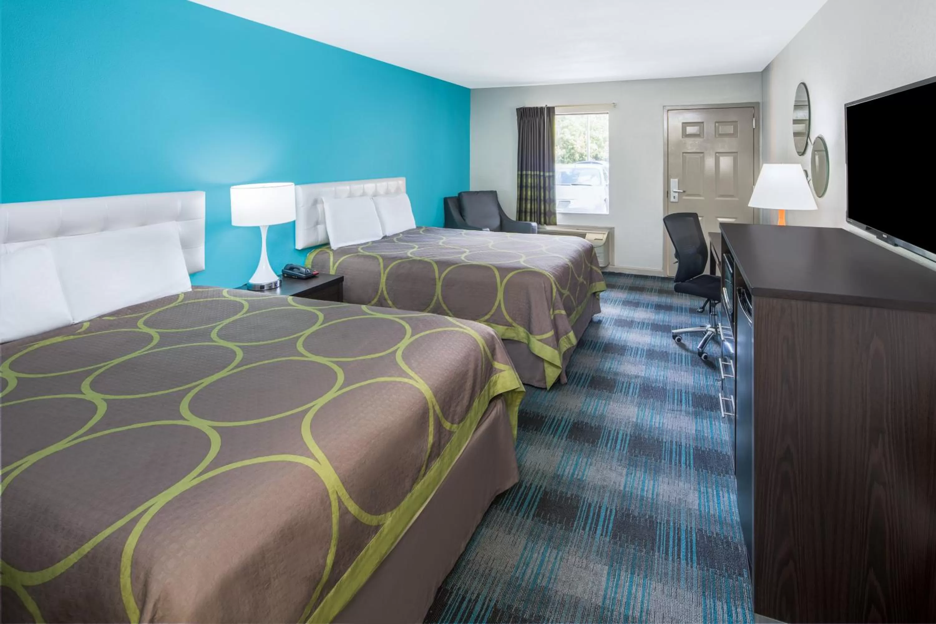 Bedroom, Bed in Howard Johnson by Wyndham Vicksburg