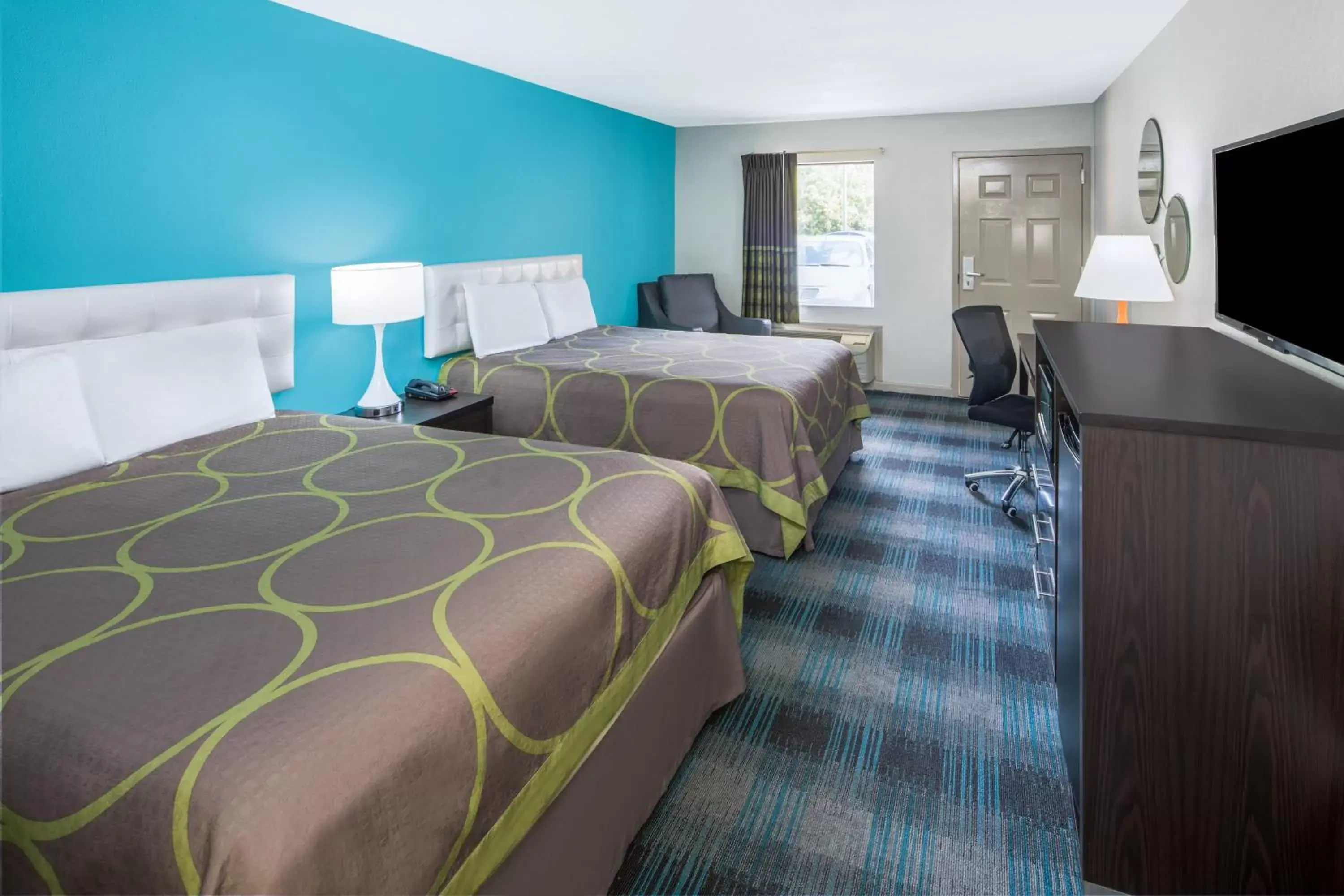 Bedroom, Bed in Howard Johnson by Wyndham Vicksburg Bedroom, Bed in Howard Johnson by Wyndham Vicksburg