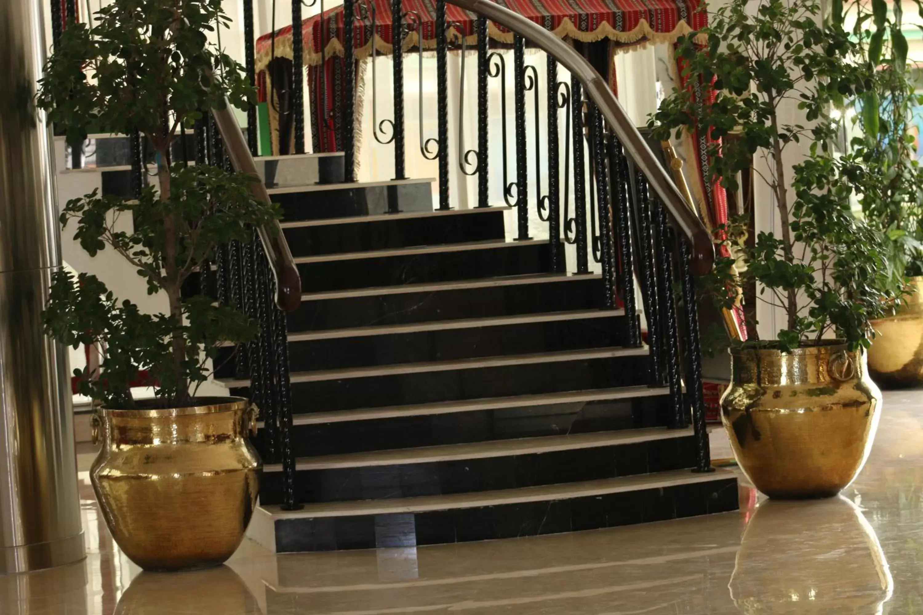 Lobby or reception, Lobby/Reception in Dubai Grand Hotel by Fortune, Dubai Airport