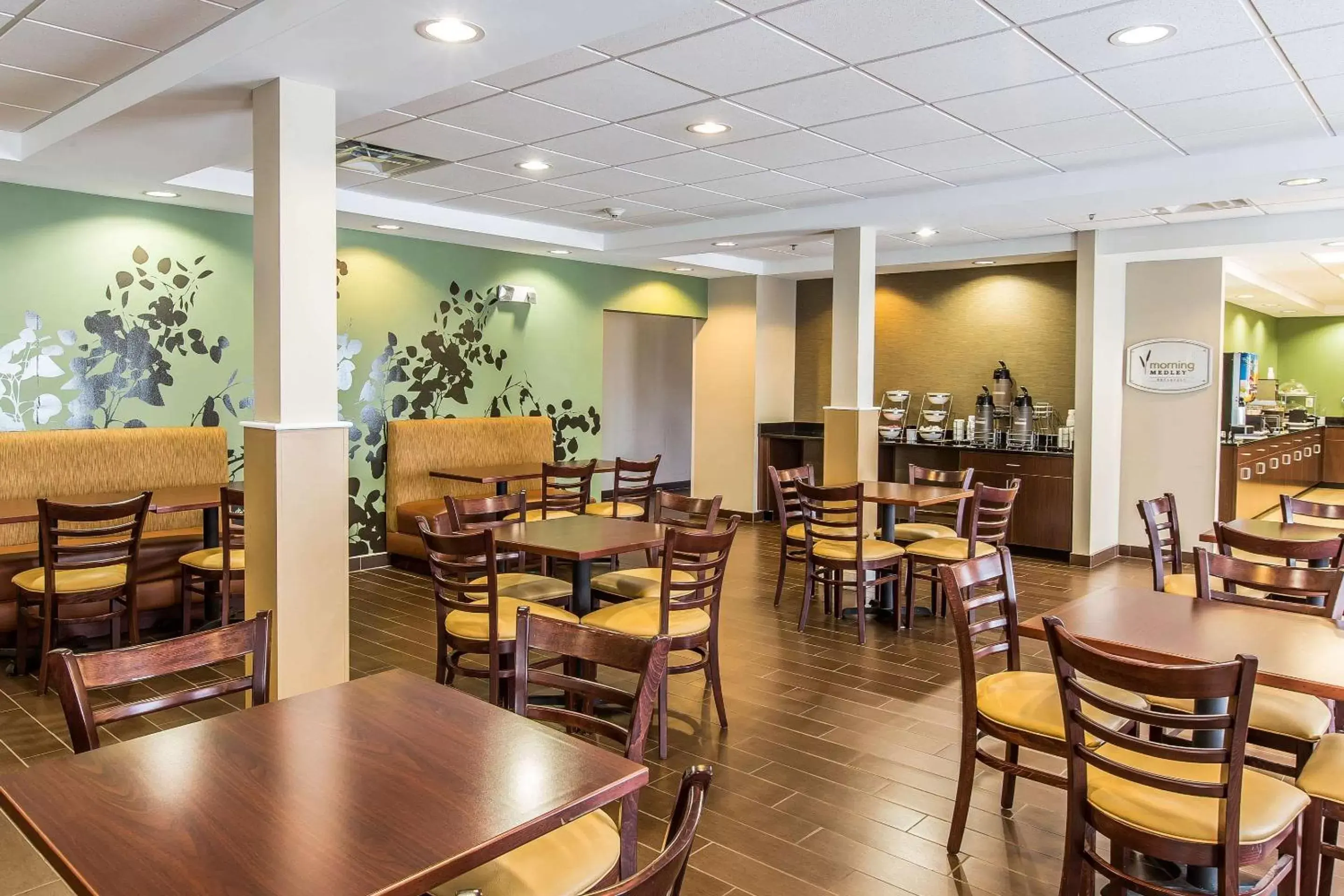 Restaurant/places to eat in Sleep Inn & Suites Mount Olive North Restaurant/places to eat in Sleep Inn & Suites Mount Olive North