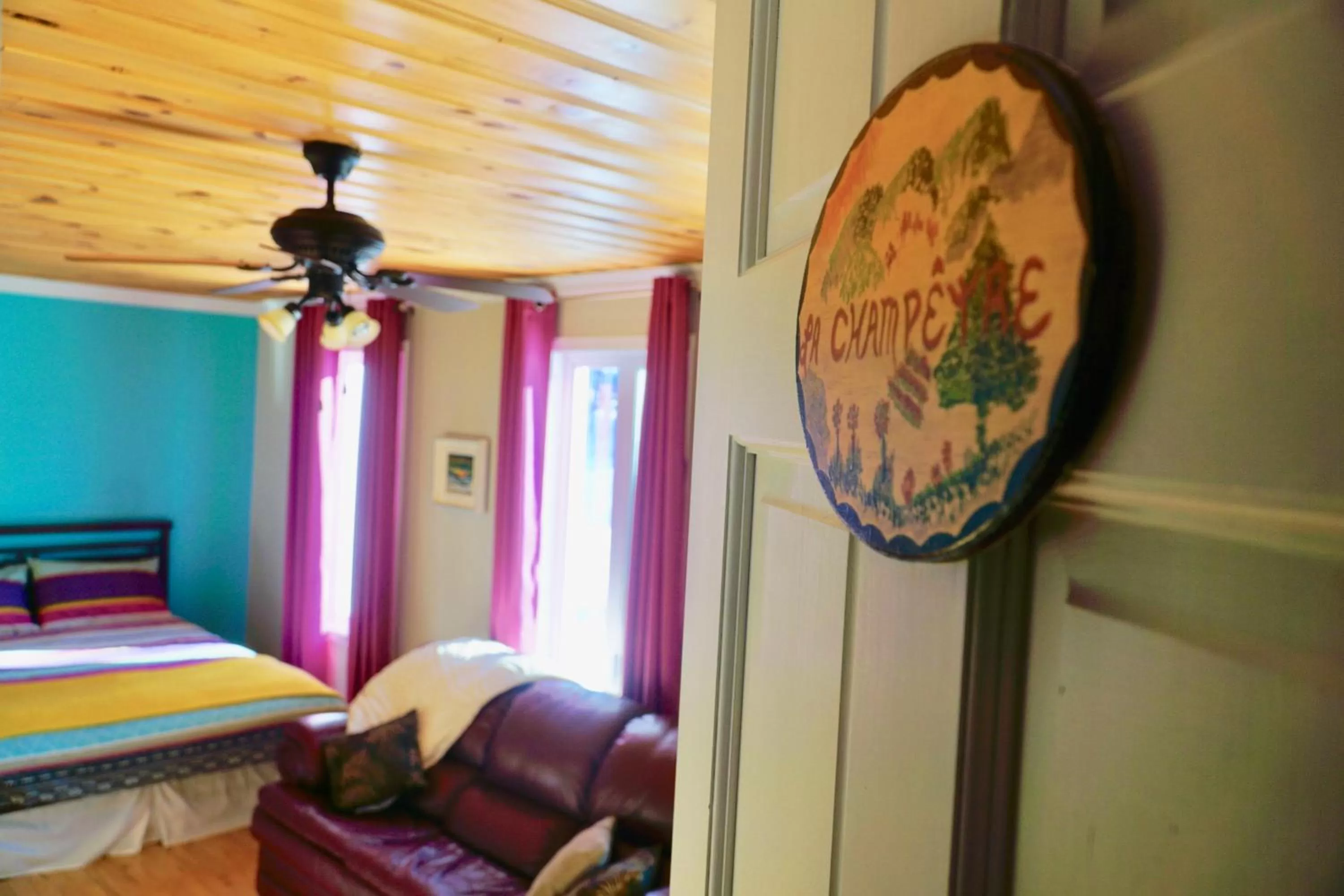 Quadruple Room with Two Queen Beds in Gîte de la Montagne Enchantée