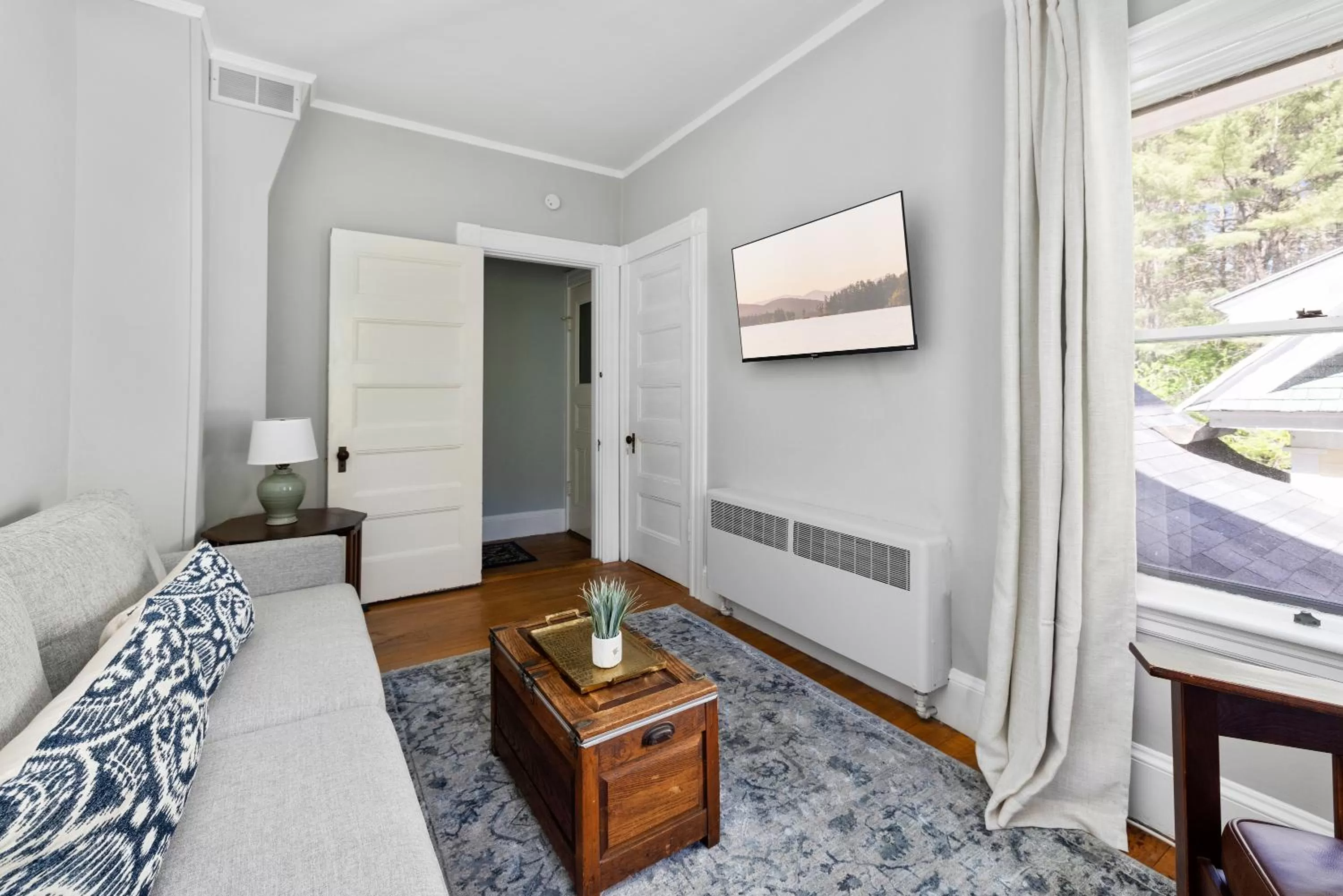 Living room in Noble House Inn