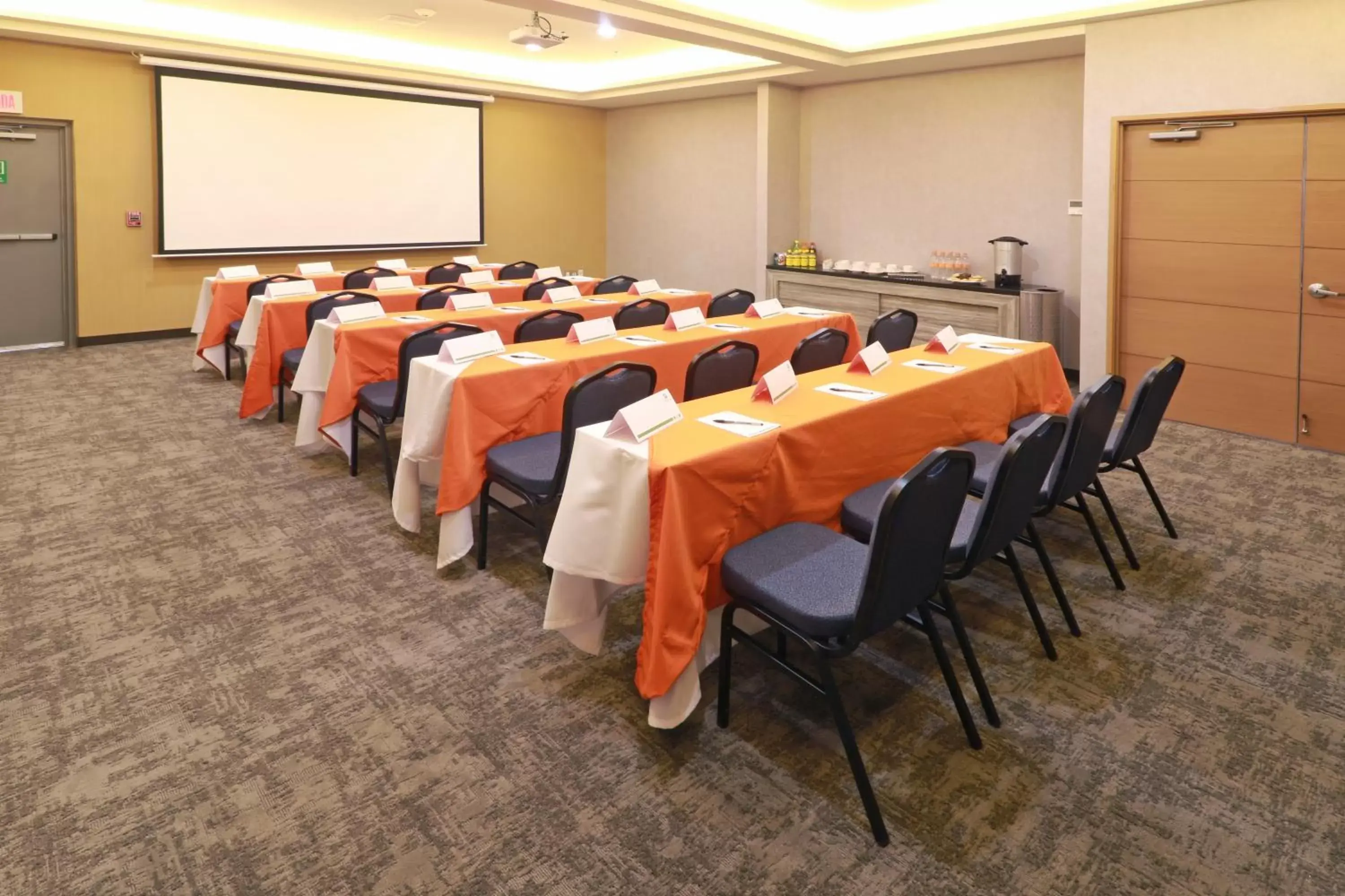 Meeting/conference room in Holiday Inn - Ciudad Juarez, an IHG Hotel