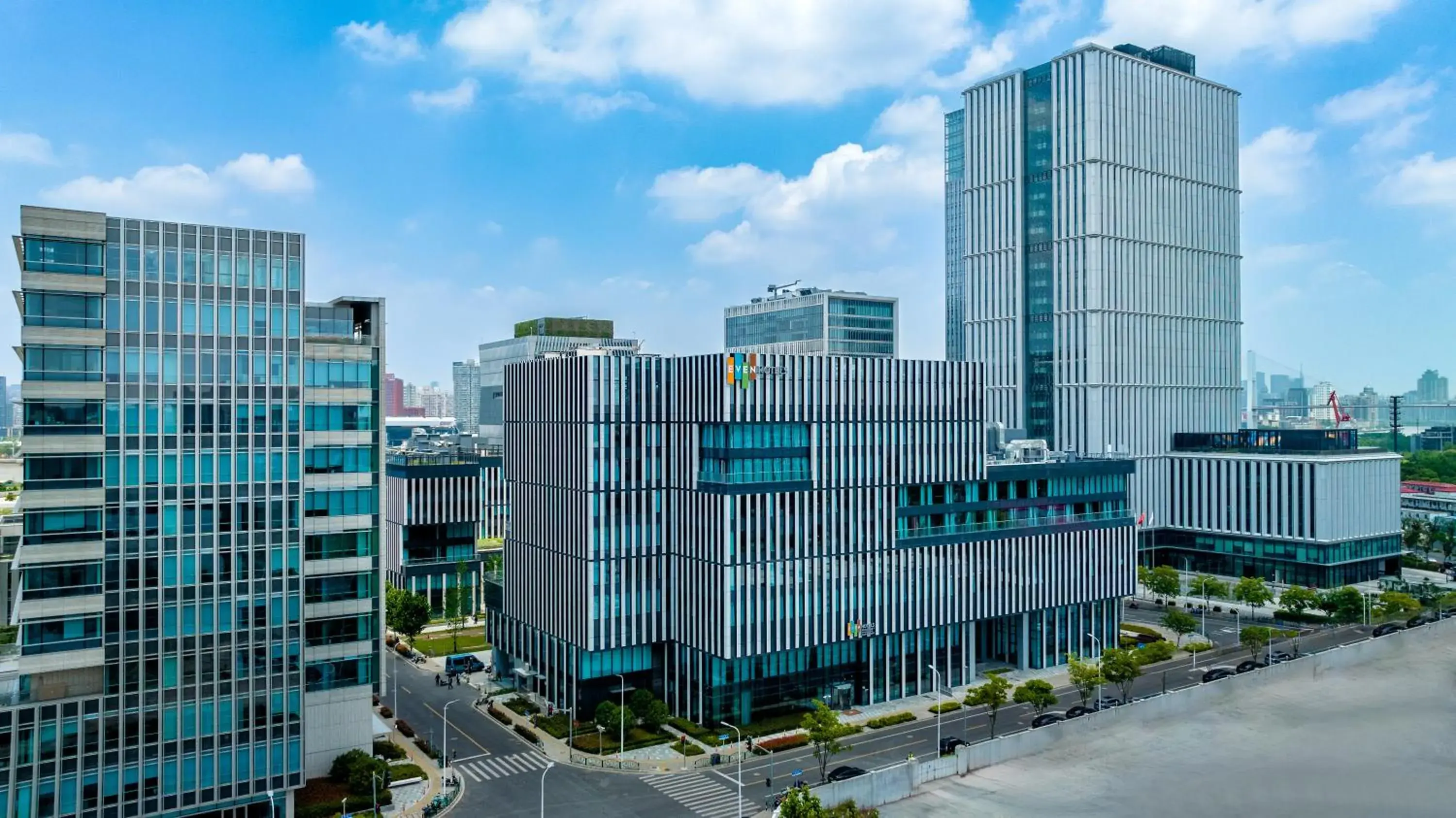 Property building in EVEN Hotels Shanghai Expo by IHG Property building in EVEN Hotels Shanghai Expo by IHG