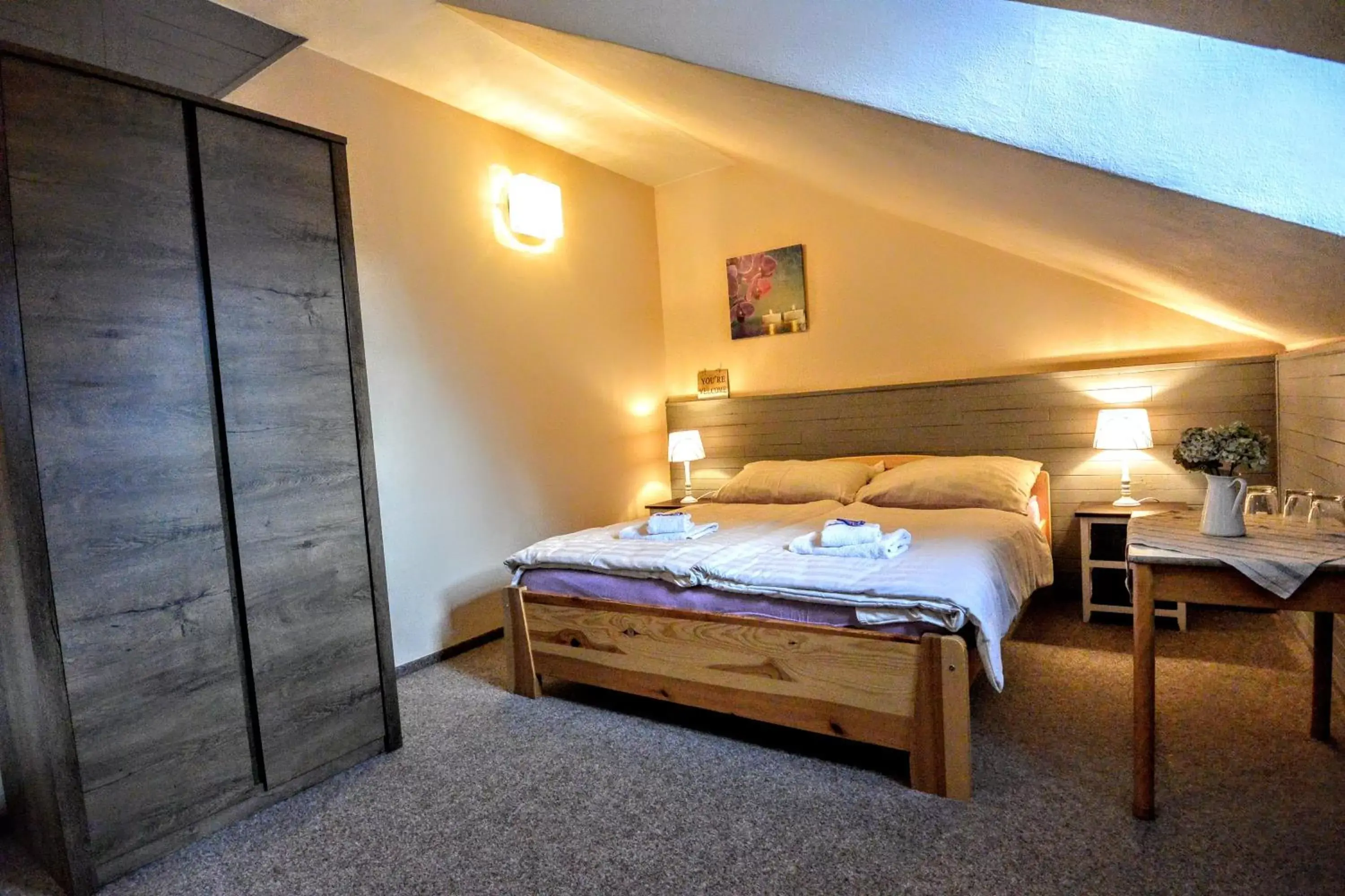 Triple Room with Bathroom in Hotel Petski Triple Room with Bathroom in Hotel Petski