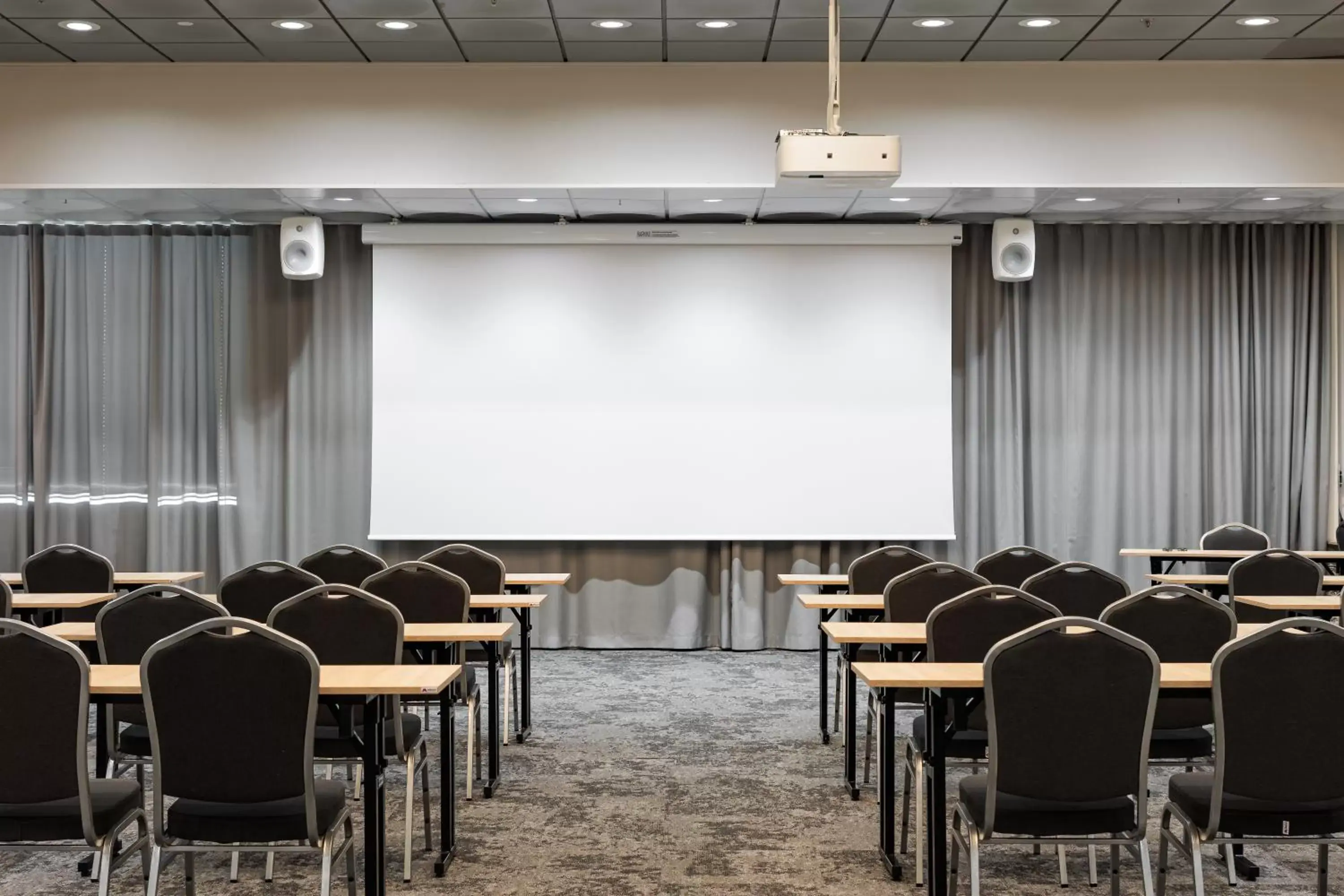 Business facilities in Original Sokos Hotel Ilves Tampere