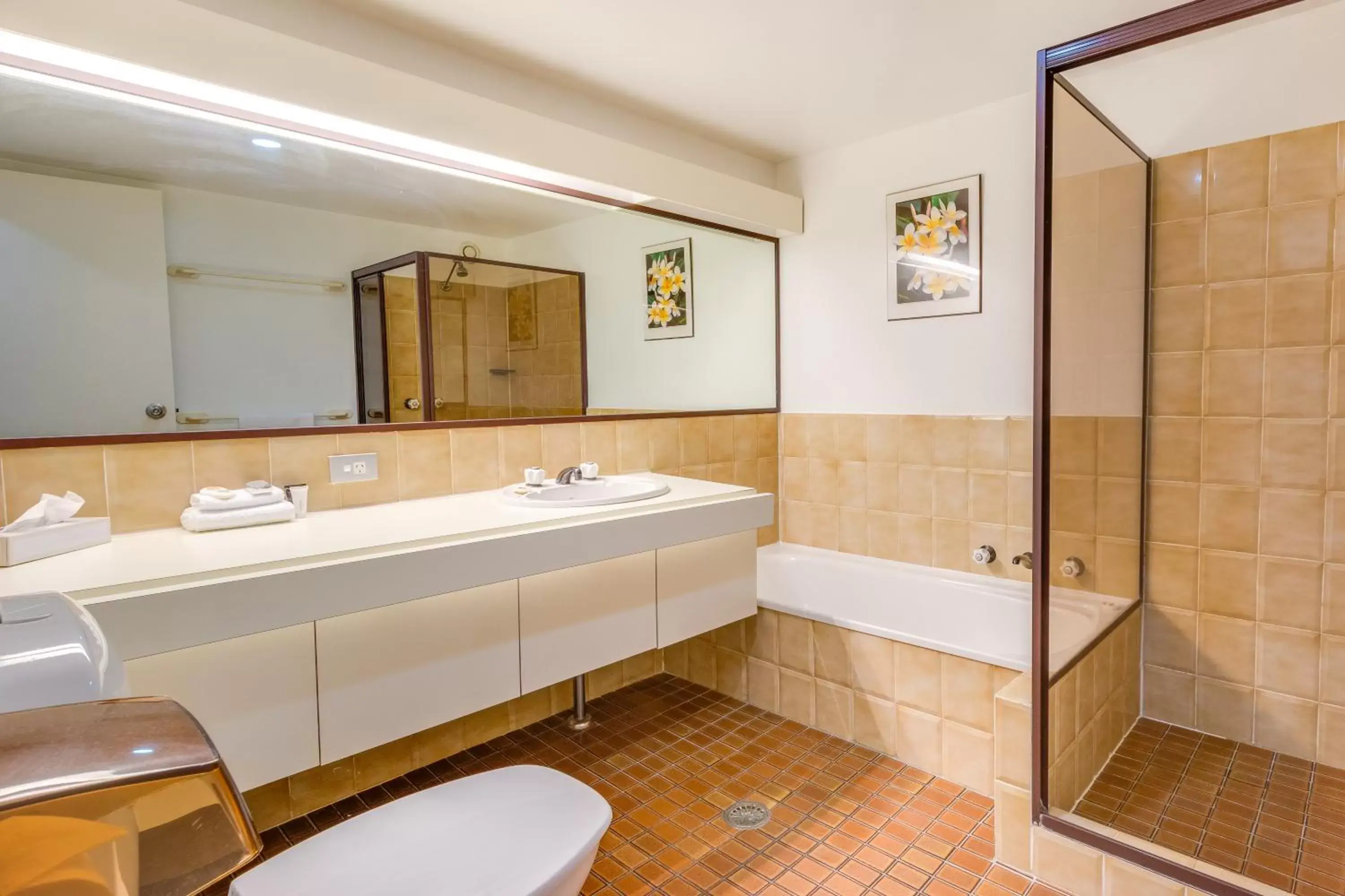 Bathroom in Pacific Towers Beach Resort