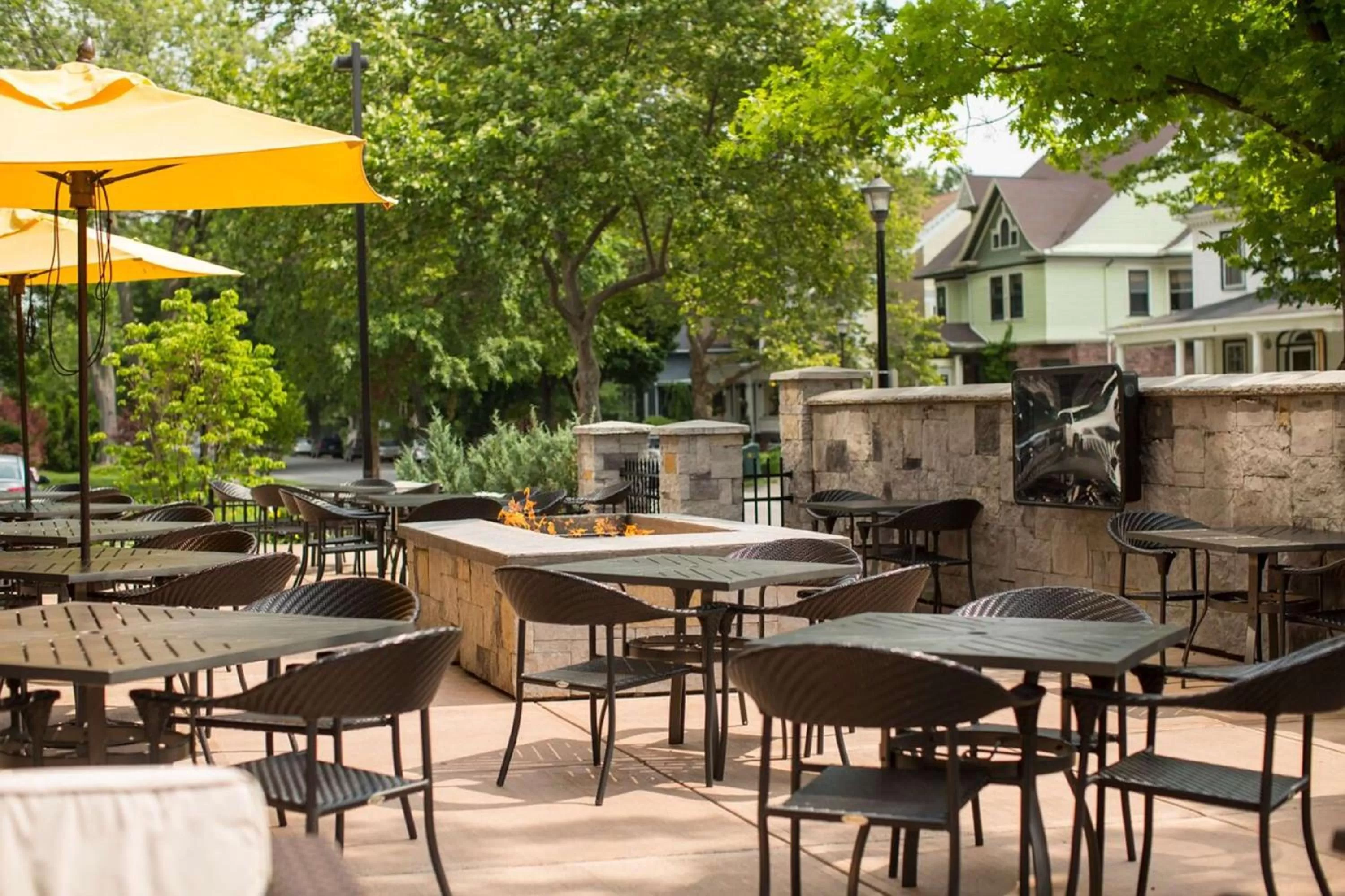 Restaurant/places to eat in The Strathallan - a DoubleTree by Hilton