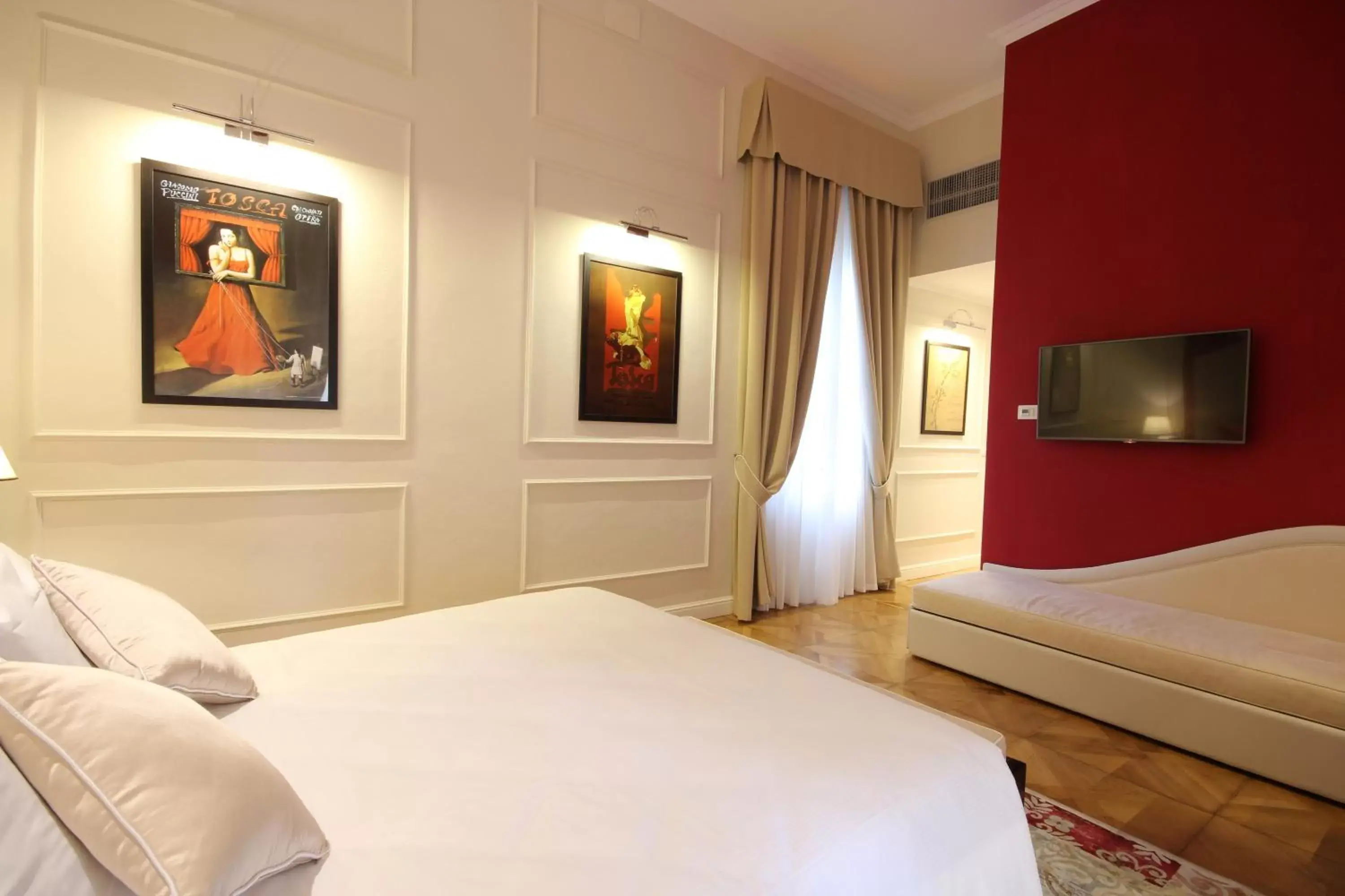 Photo of the whole room, Bed in Hotel Bologna ***S