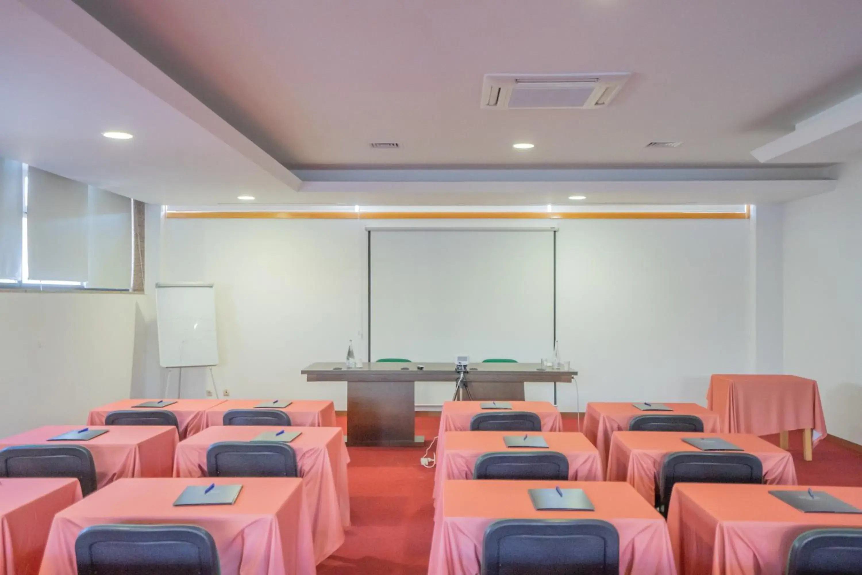 Meeting/conference room in Exe Sao Lazaro
