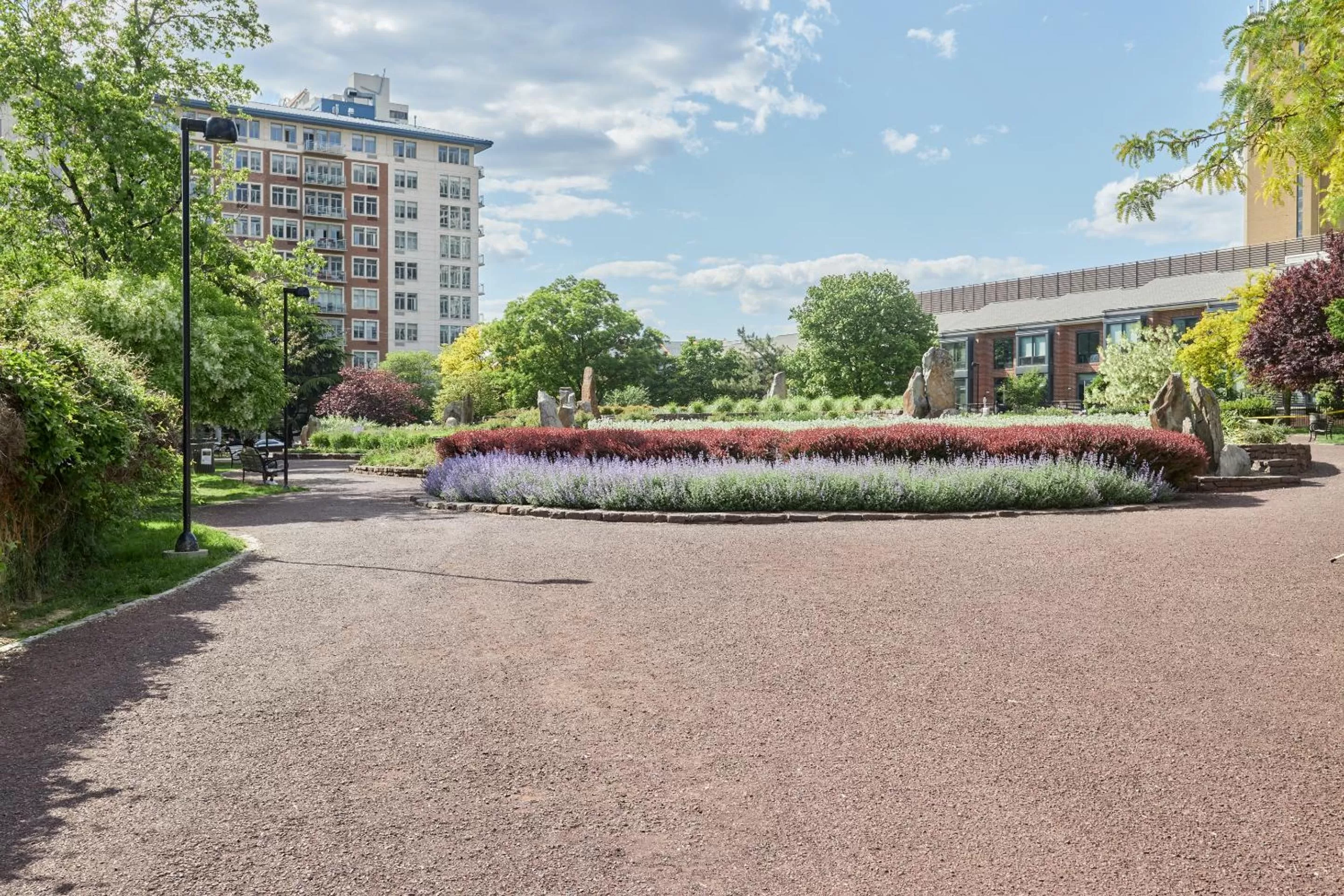 Sonder The Tidewater