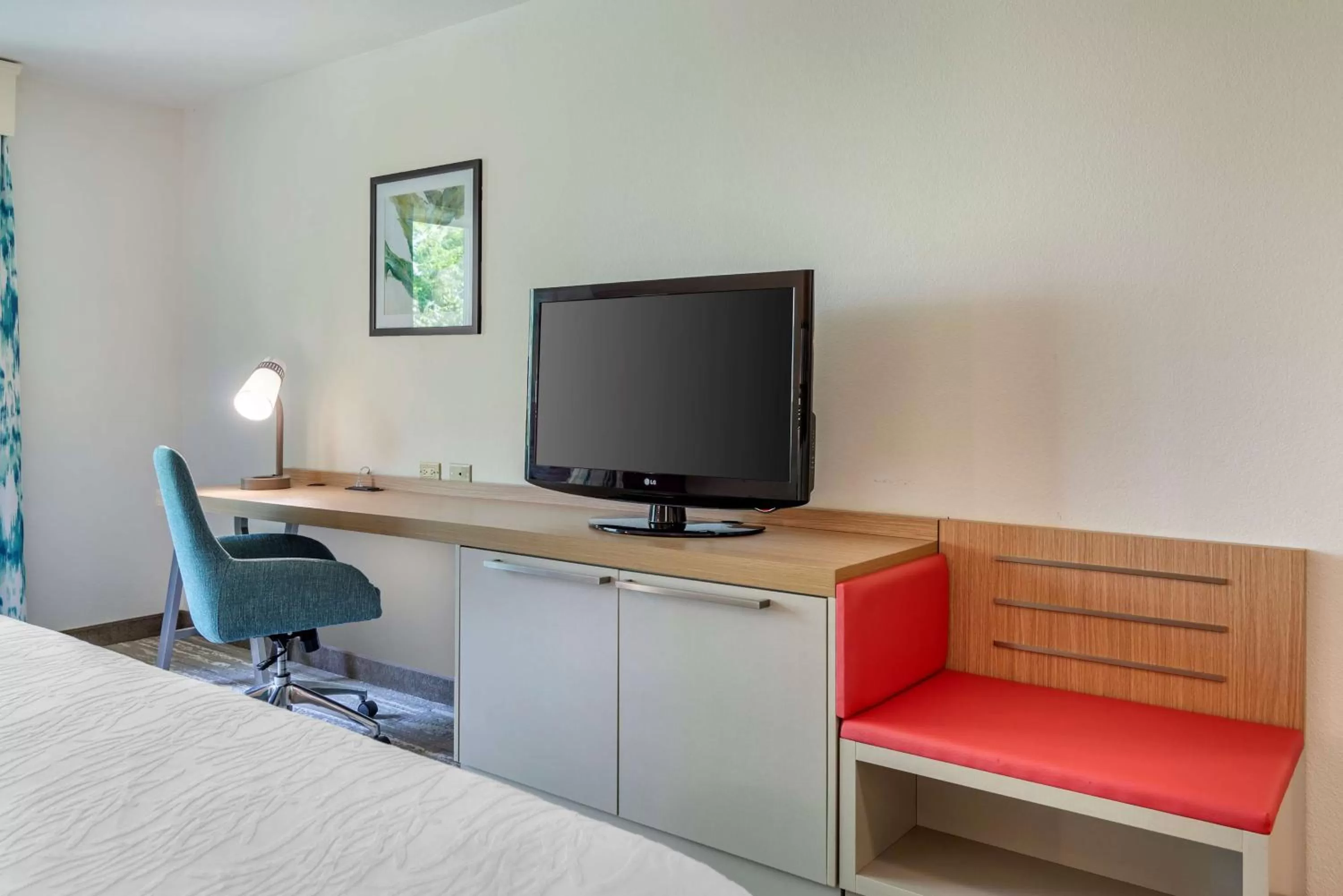 Bedroom, Bed in Hilton Garden Inn Atlanta Northeast/Gwinnett Sugarloaf