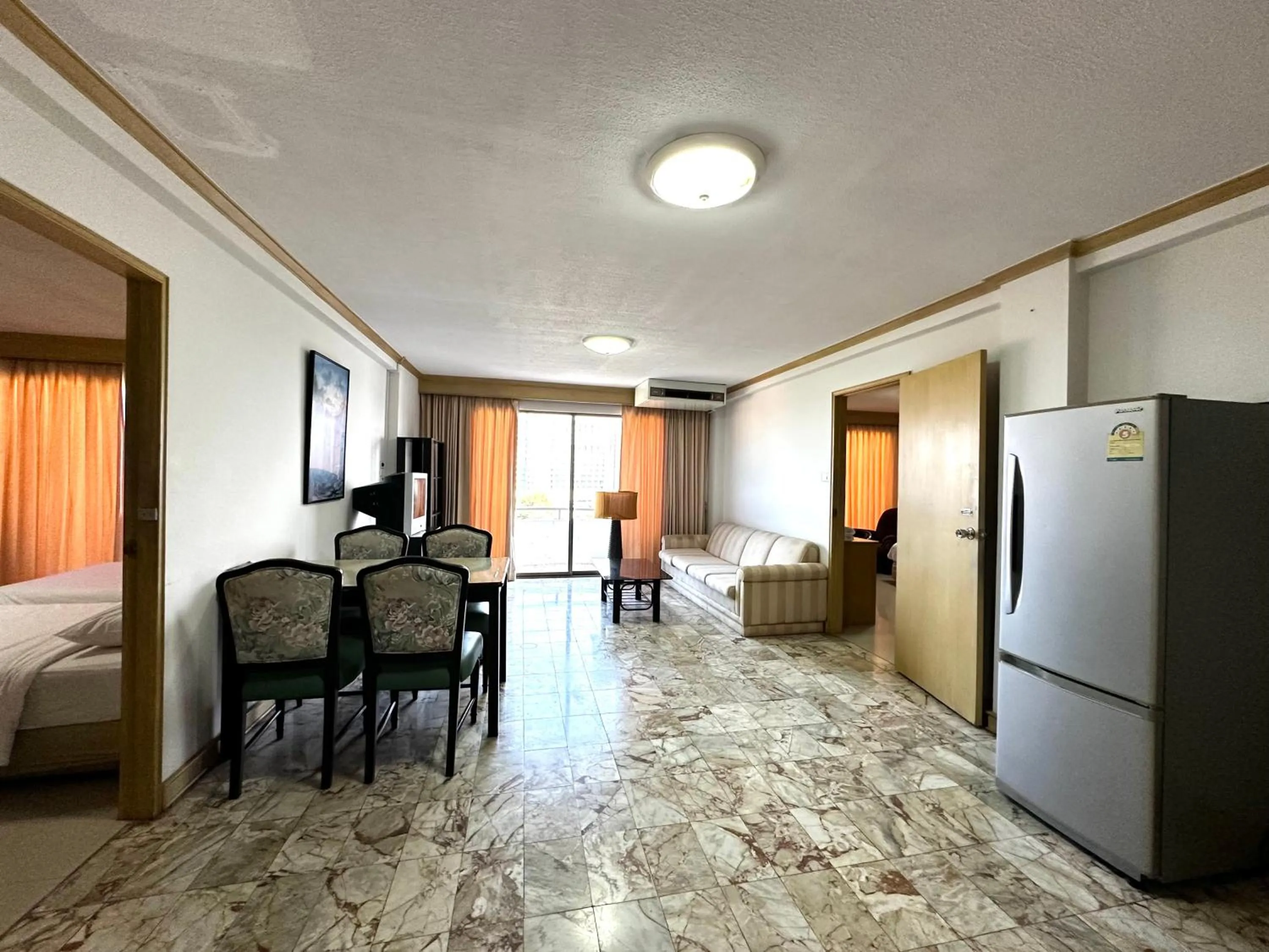 Bed in Garden Paradise