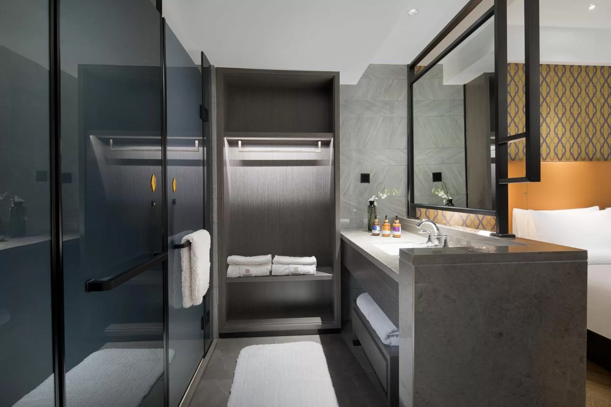 Bathroom in Kasion Pugis Hotel