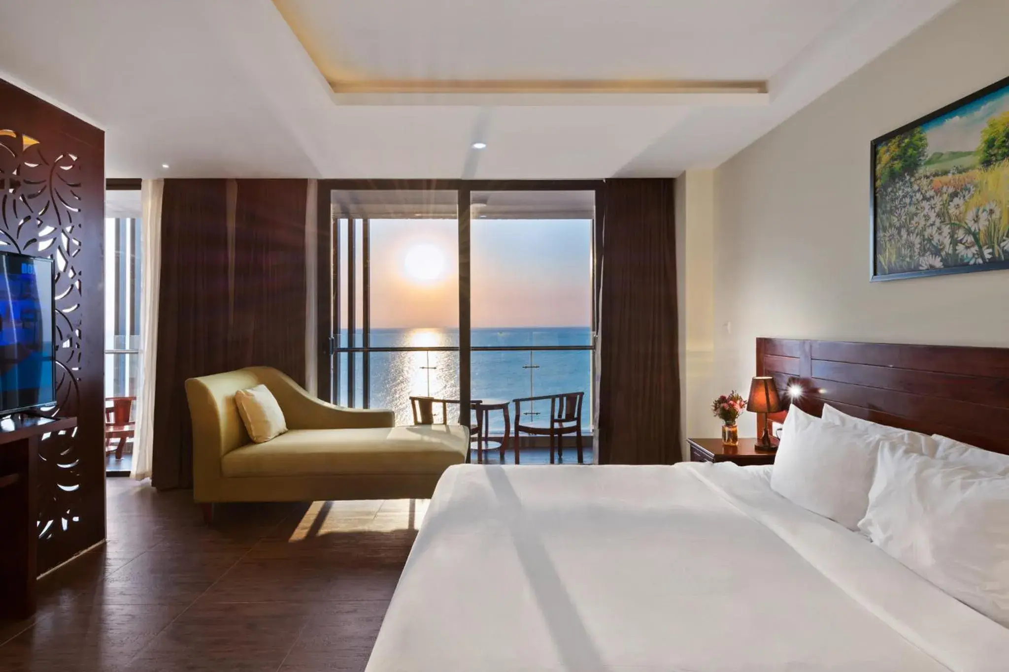 Bed in Amarin Resort & Spa Phu Quoc Bed in Amarin Resort & Spa Phu Quoc