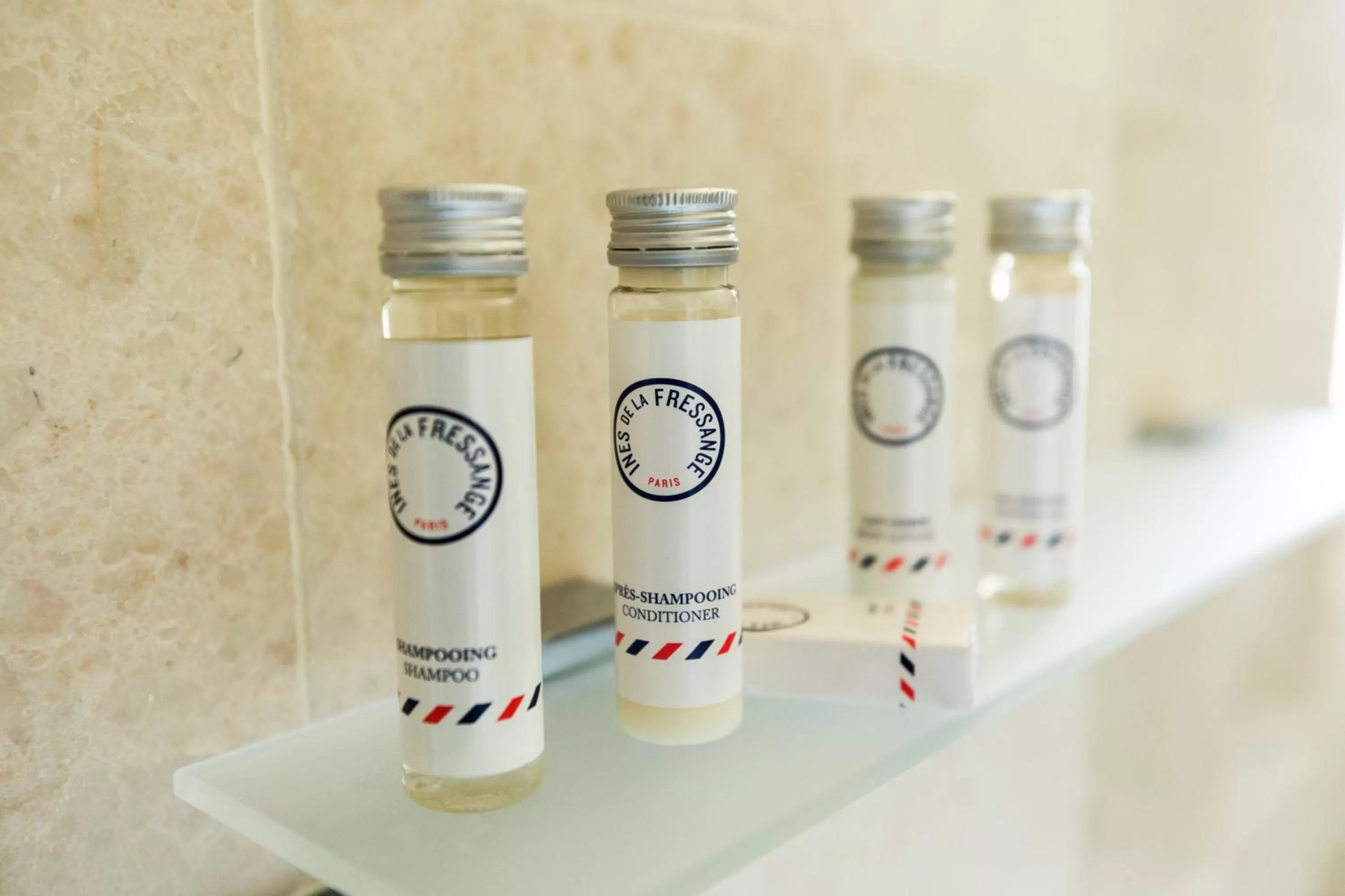 Bathroom in Hôtel Mas Valentine