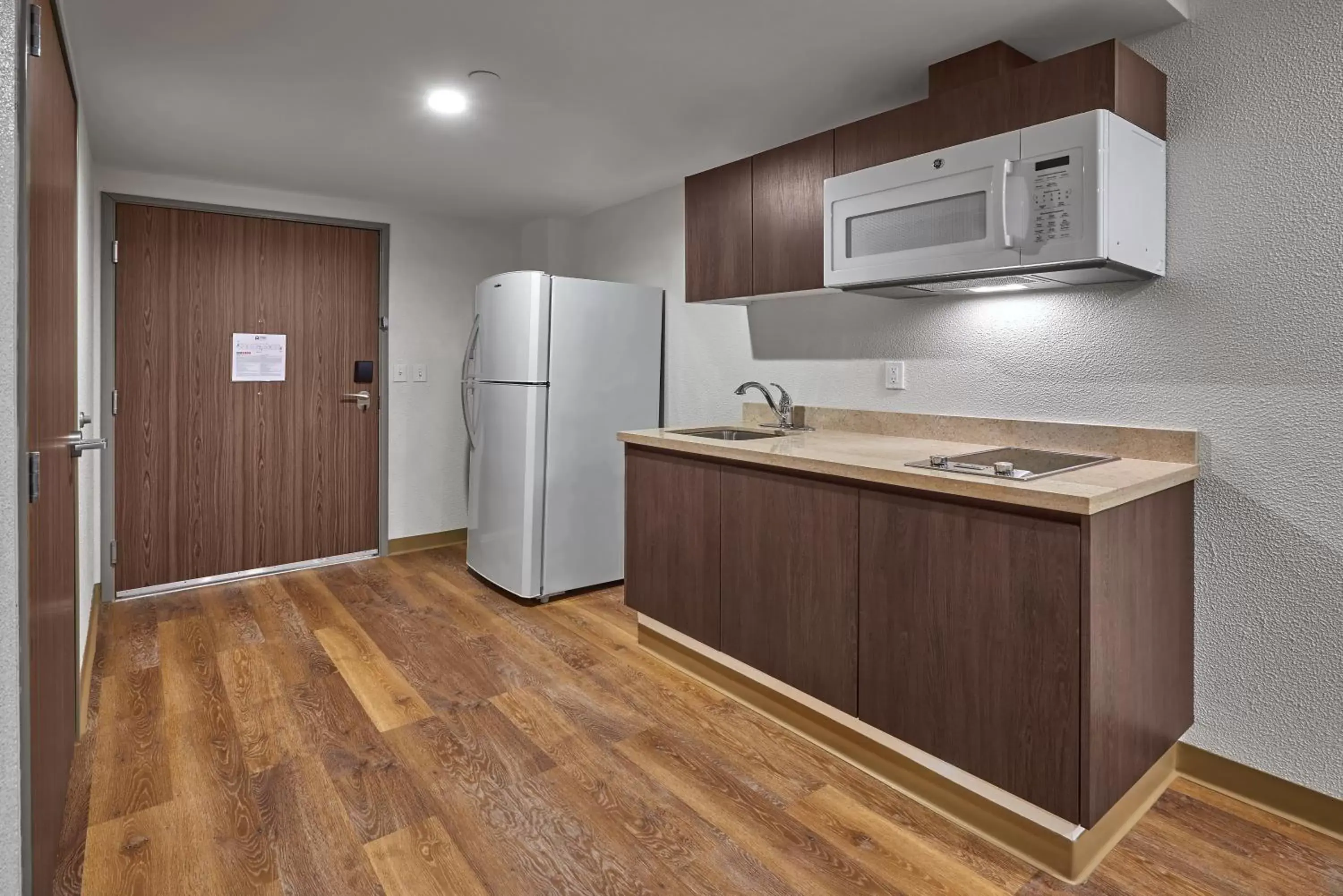 Kitchen or kitchenette, Kitchen/Kitchenette in Extended Suites Chihuahua La Juventud