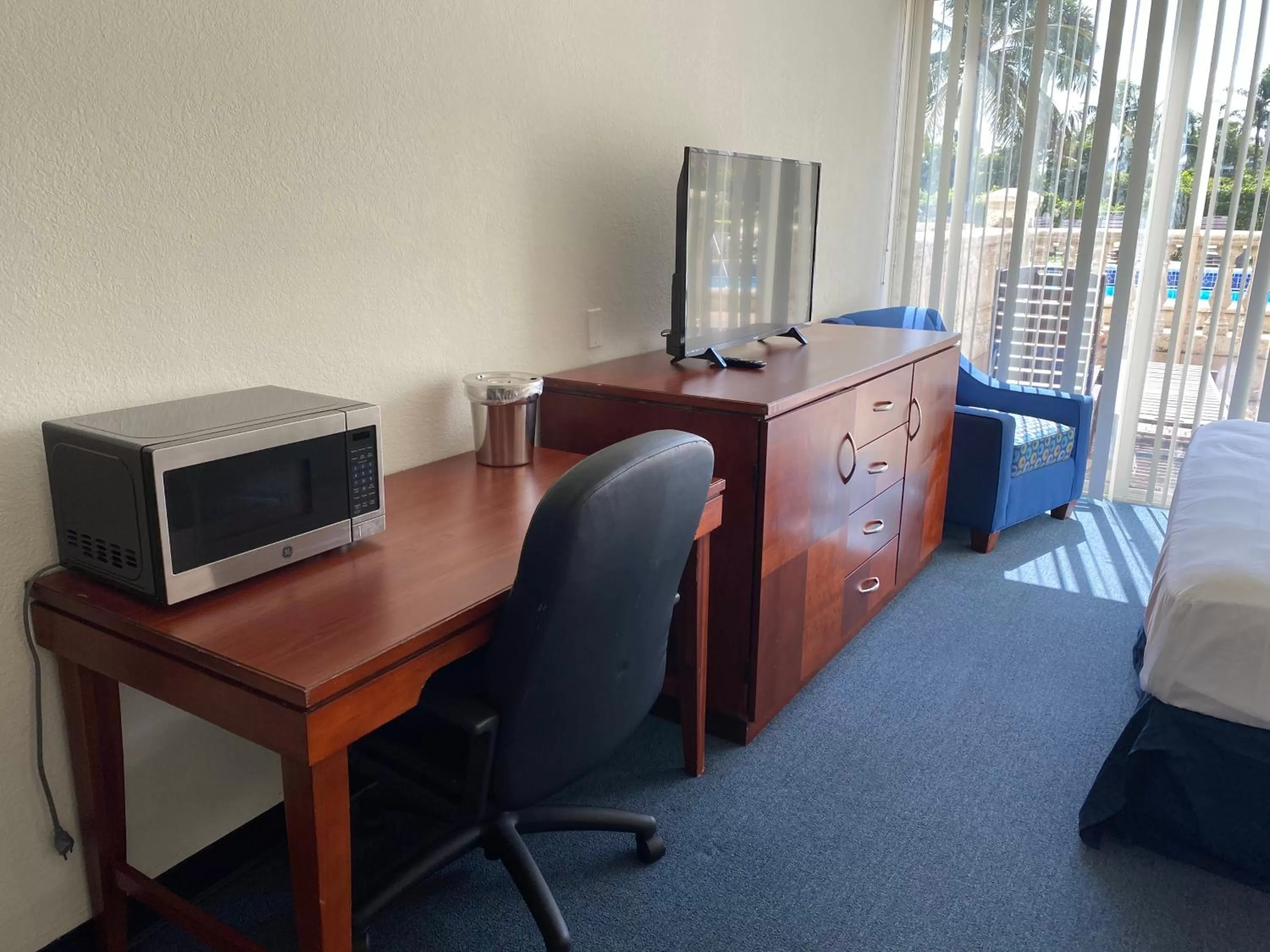 Miami Gardens Inn & Suites