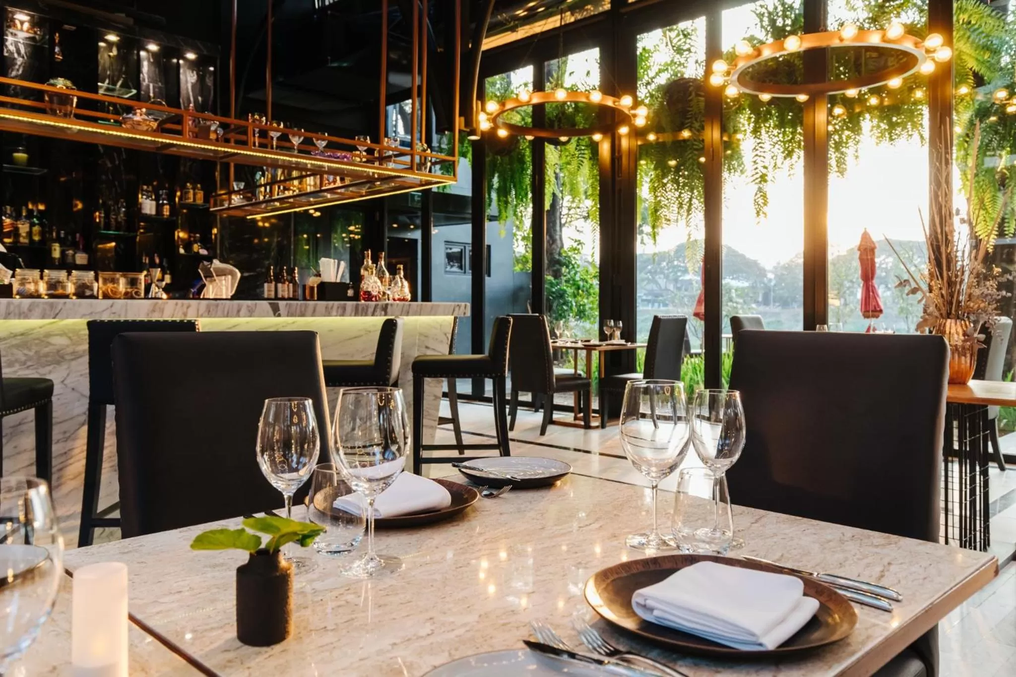 Restaurant/places to eat in Cross Chiang Mai Riverside