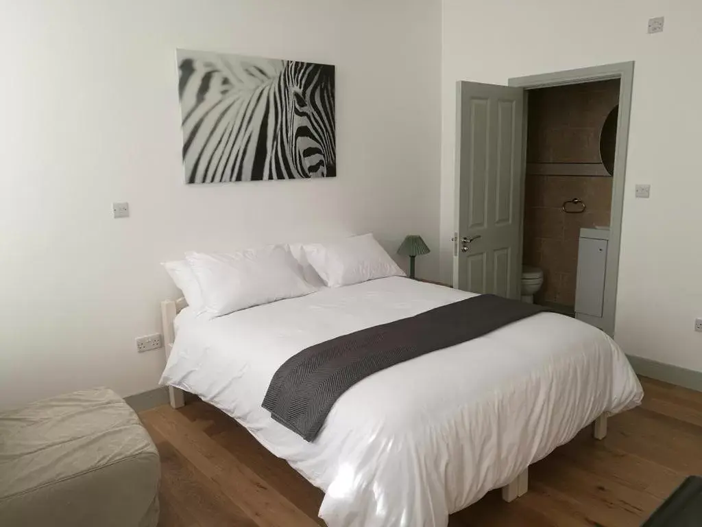 Superior Double Room in Forest House Hotel