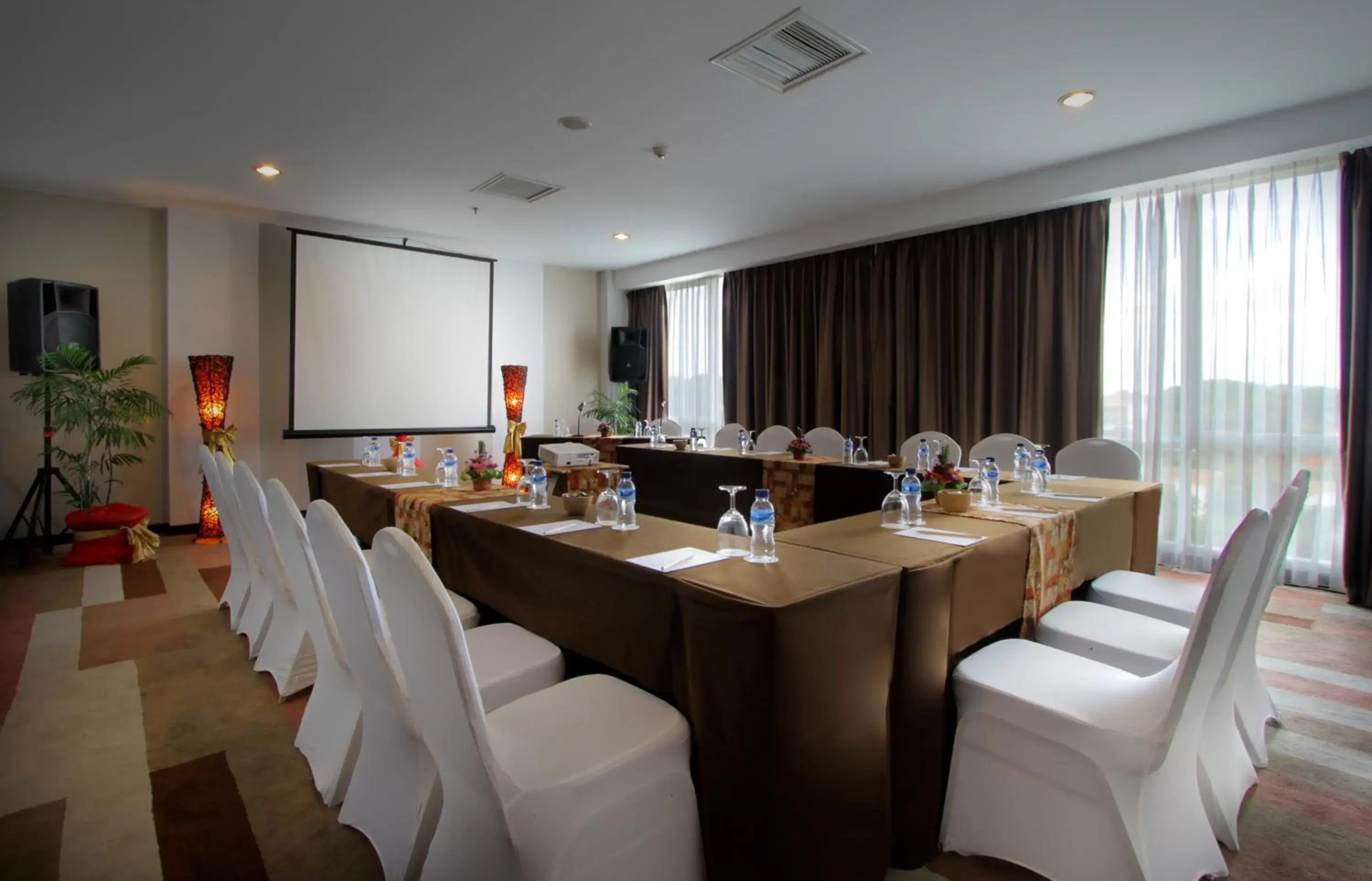 Meeting/conference room in b Hotel Bali & Spa