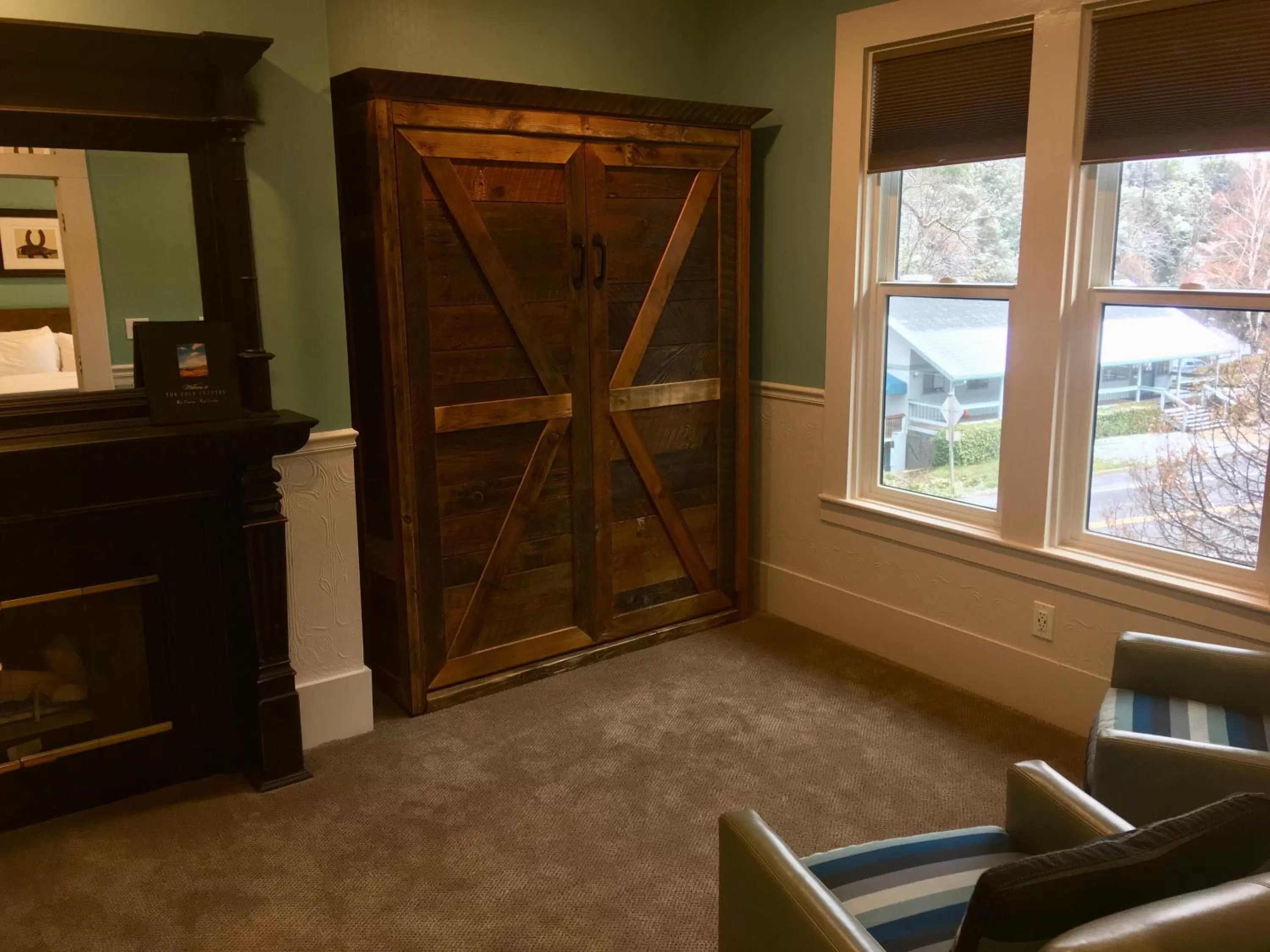 Bedroom in The Groveland Hotel