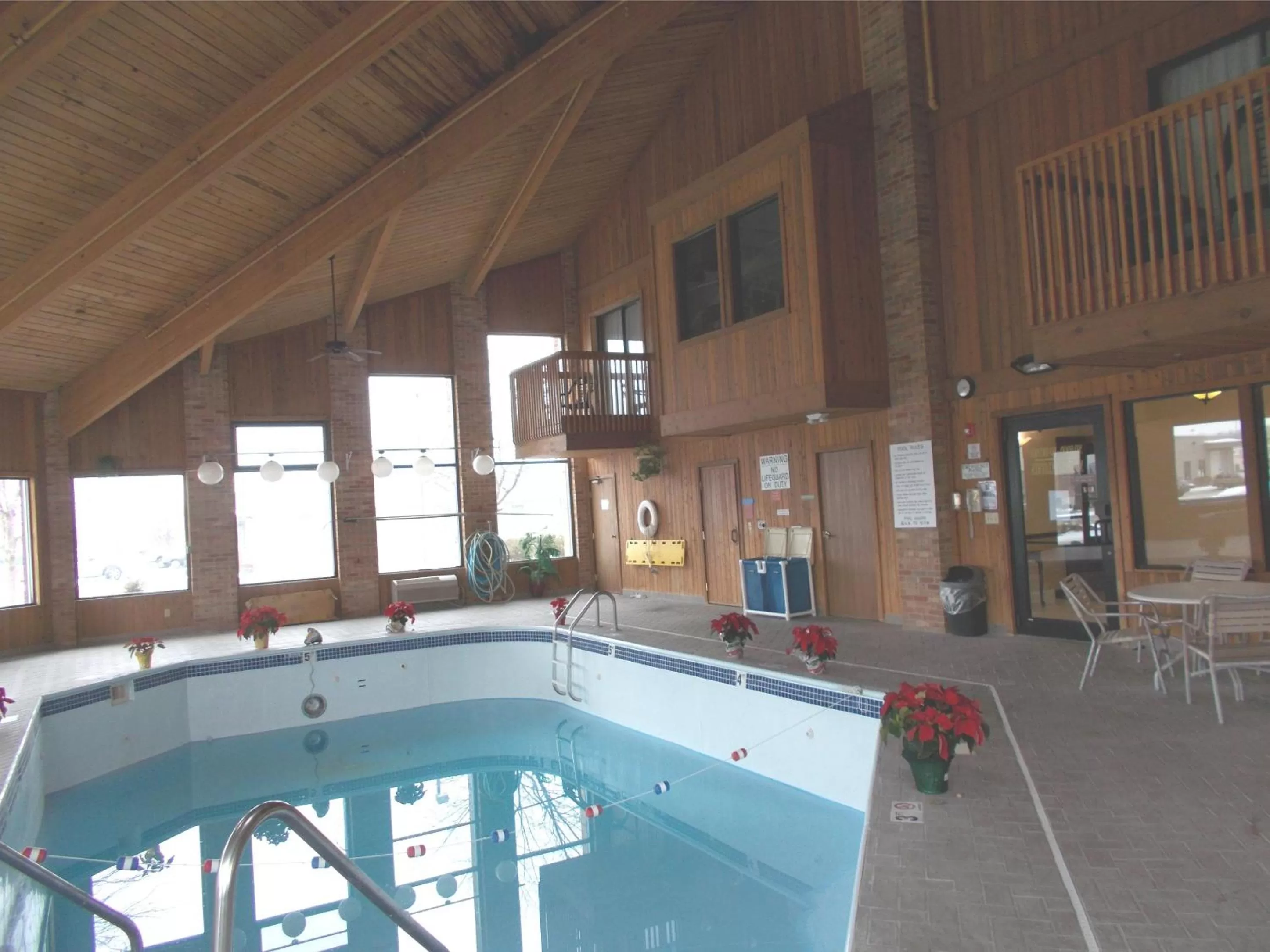 Swimming pool in Royalton Inn and Suites, Wilmington,Ohio