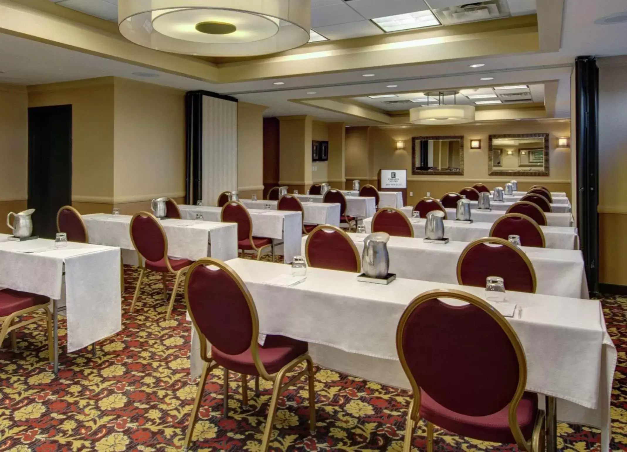 Meeting/conference room in Embassy Suites by Hilton West Palm Beach Central