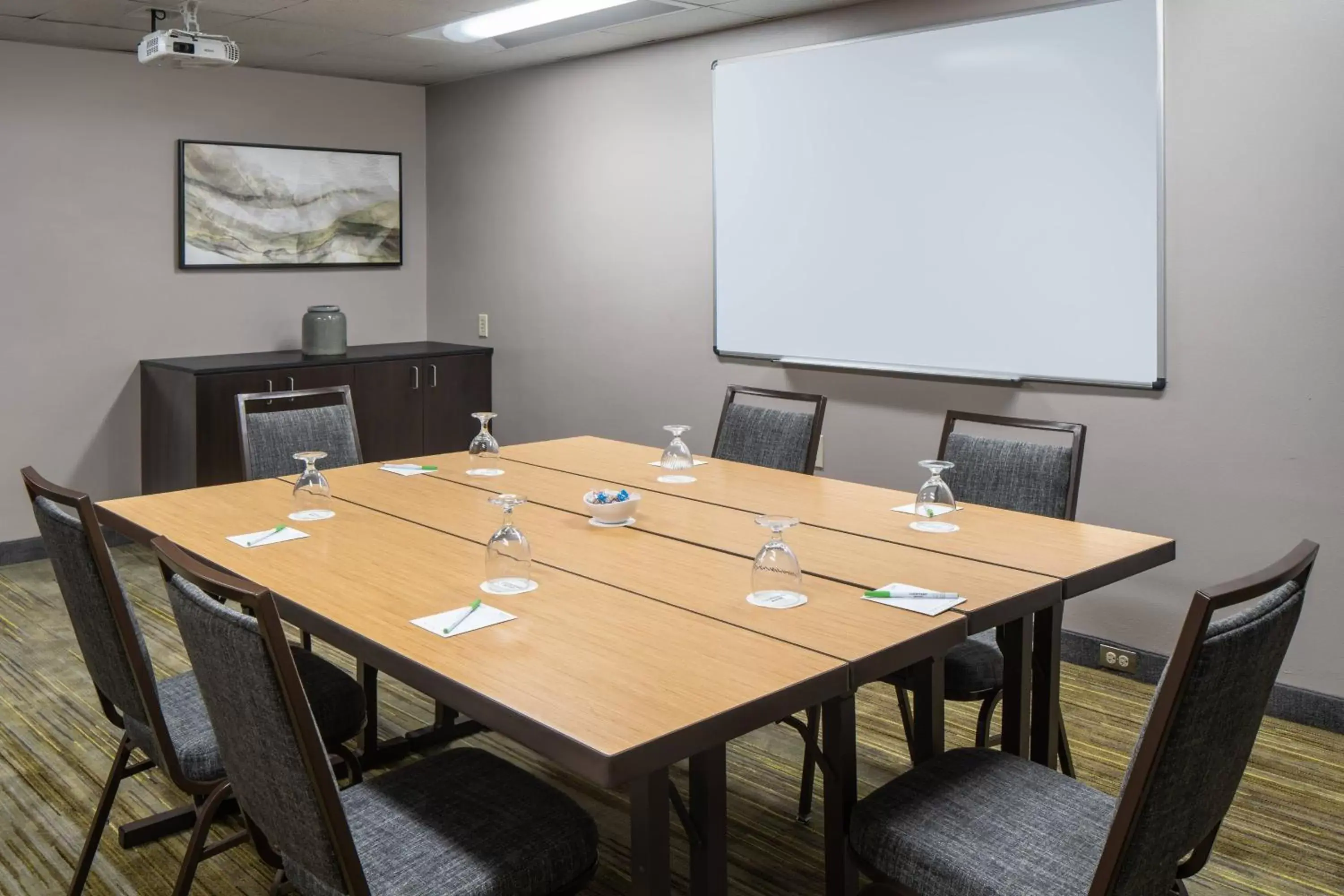 Meeting/conference room, Business Area/Conference Room in Courtyard by Marriott Orlando Airport